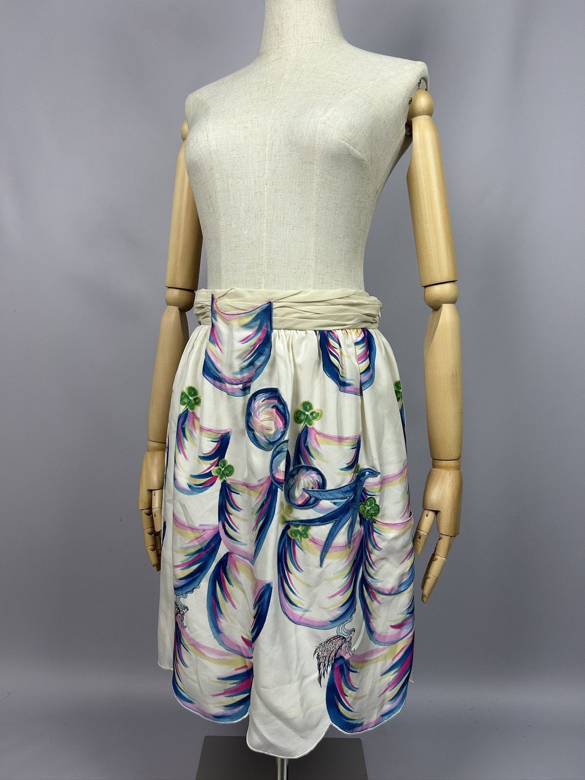 Designer × Japanese Brand × Tsumori Chisato Tsumori Chisato Floral Animal Printed Silk Skirt Size 3 / L Size 32" / US 10 / IT 46 - 2 Thumbnail