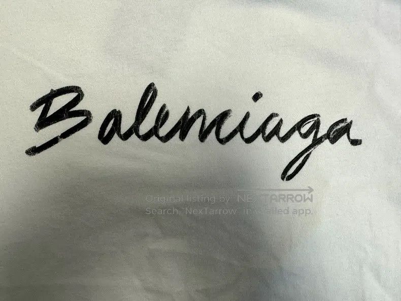 Balenciaga Balenciaga Solid Color Handwritten Letter Logo Print Crew Size US XS / EU 42 / 0 - 3 Thumbnail