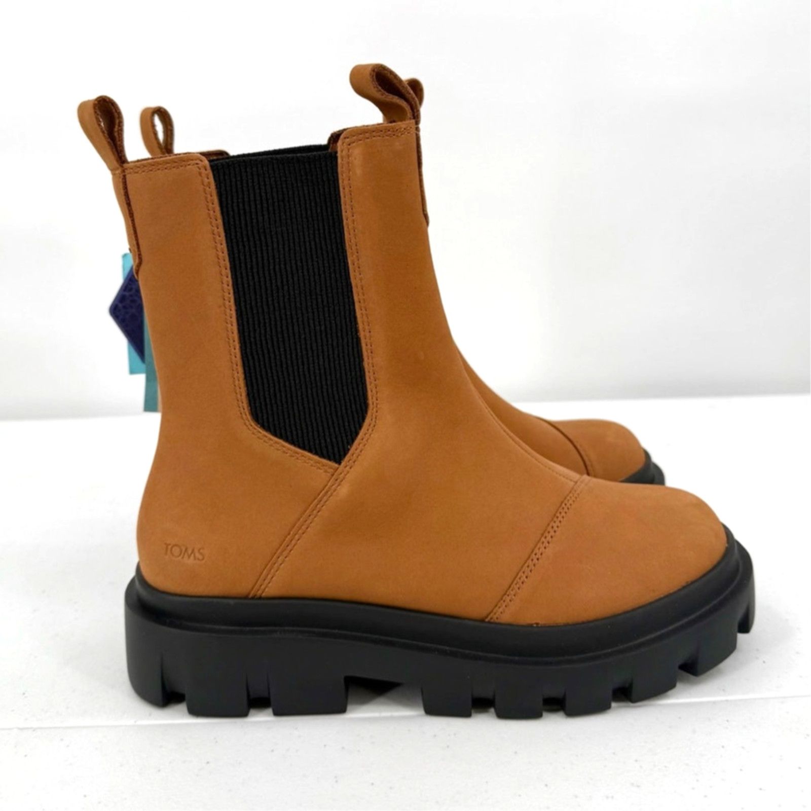 Toms NWT TOMS Rowan Chelsea Lug Boots Water Resistant Tan Leather Size US 9 / IT 39 - 4 Thumbnail