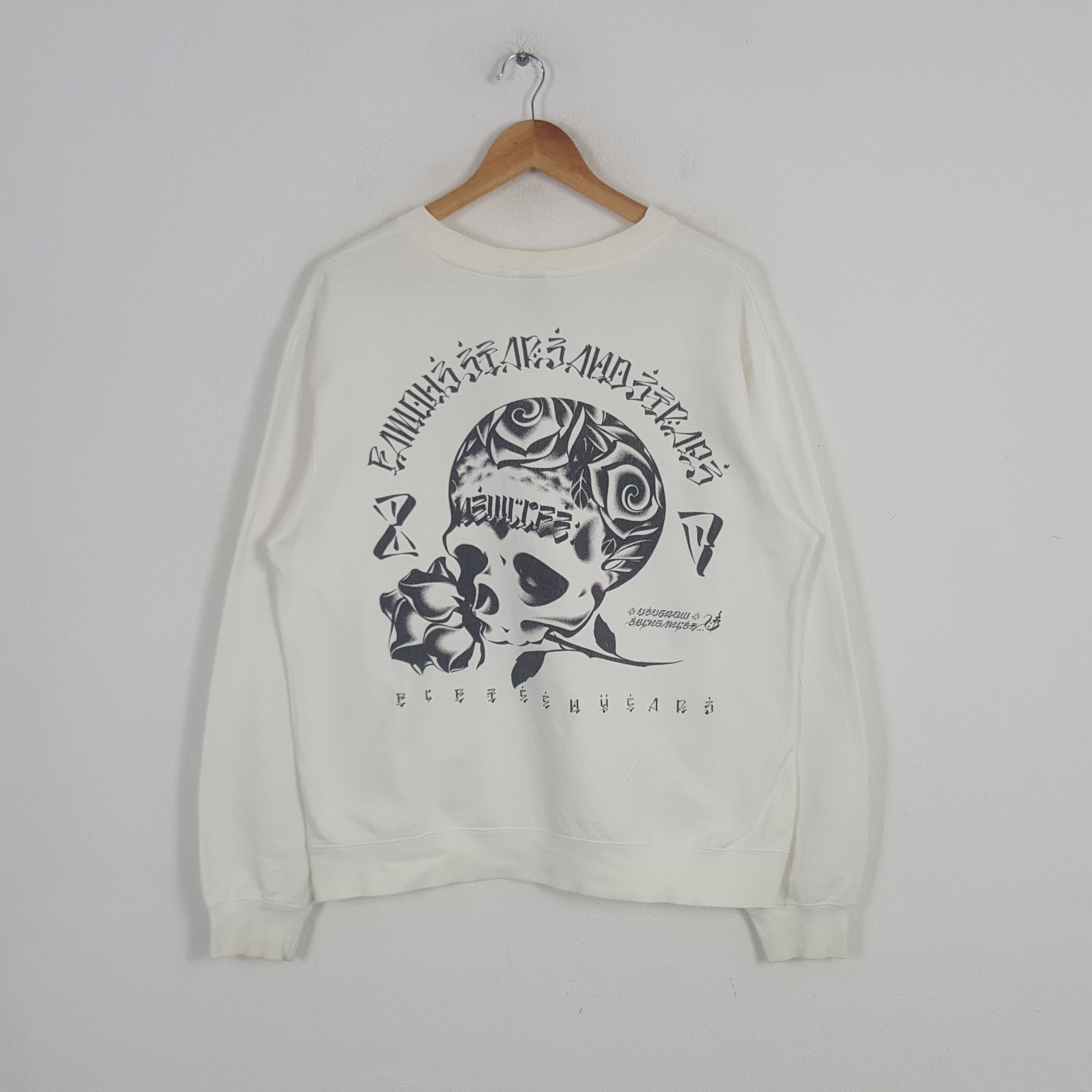 Famous Stars And Straps × Vintage Vintage Famous Stars And Straps Skull Punk Art Sweatshirt Size US M / EU 48-50 / 2 - 1 Thumbnail