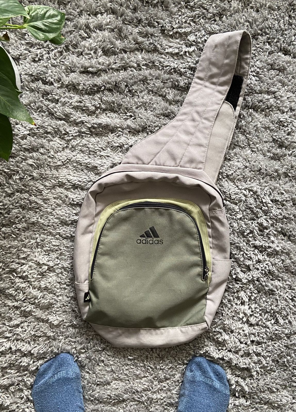 バッグ 80s adidas vintage sling messenger bag Adidas Originals Messenger Bag Black Trefoil Logo Airliner