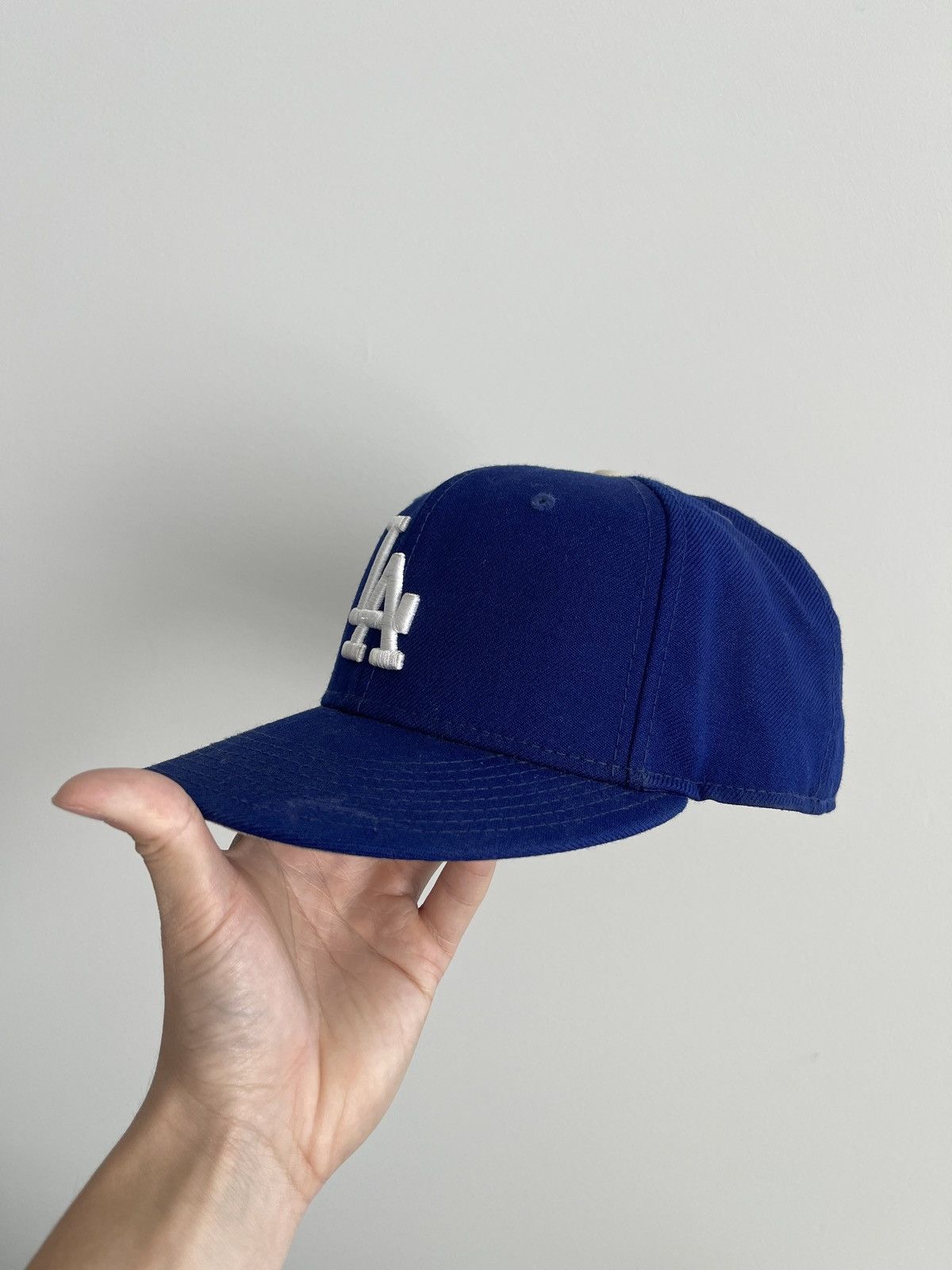 MLB STEAL! 2000s LA dodgers New Era Fitted Hat Size ONE SIZE - 3 Thumbnail