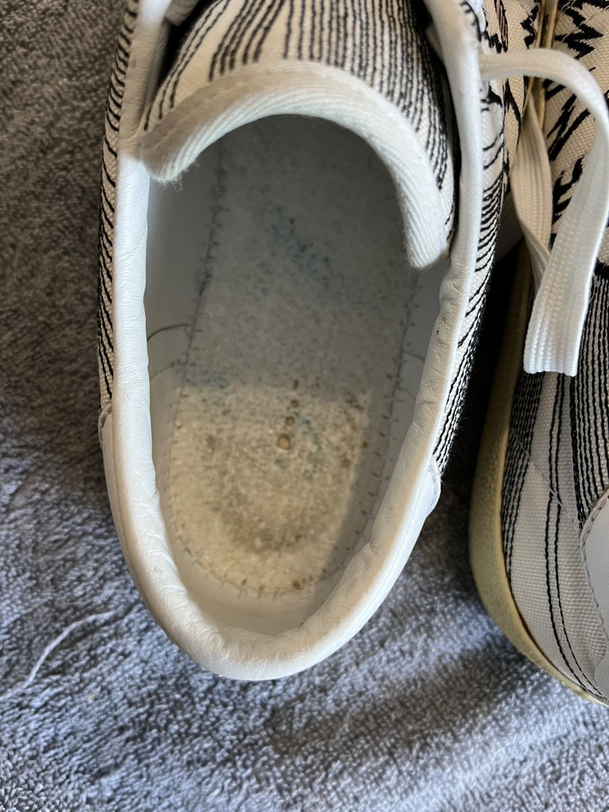 Yves Saint Laurent Saint Laurent Paris Solaris Tela pow Size US 7.5 / IT 37.5 - 8 Thumbnail