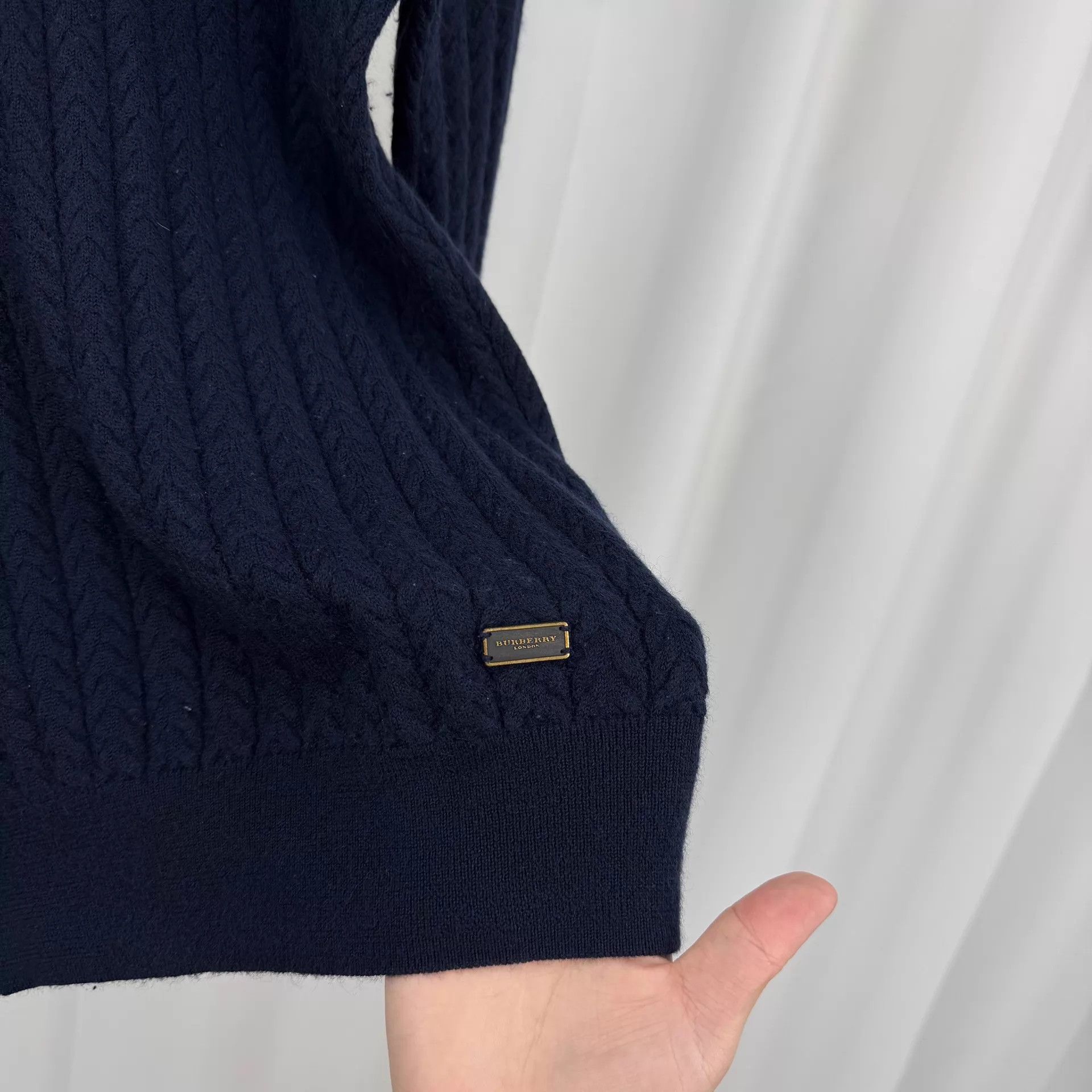 Burberry Burberry Logo Cable Knit Cashmere Sweater L Mint Size L / US 10 / IT 46 - 5 Thumbnail