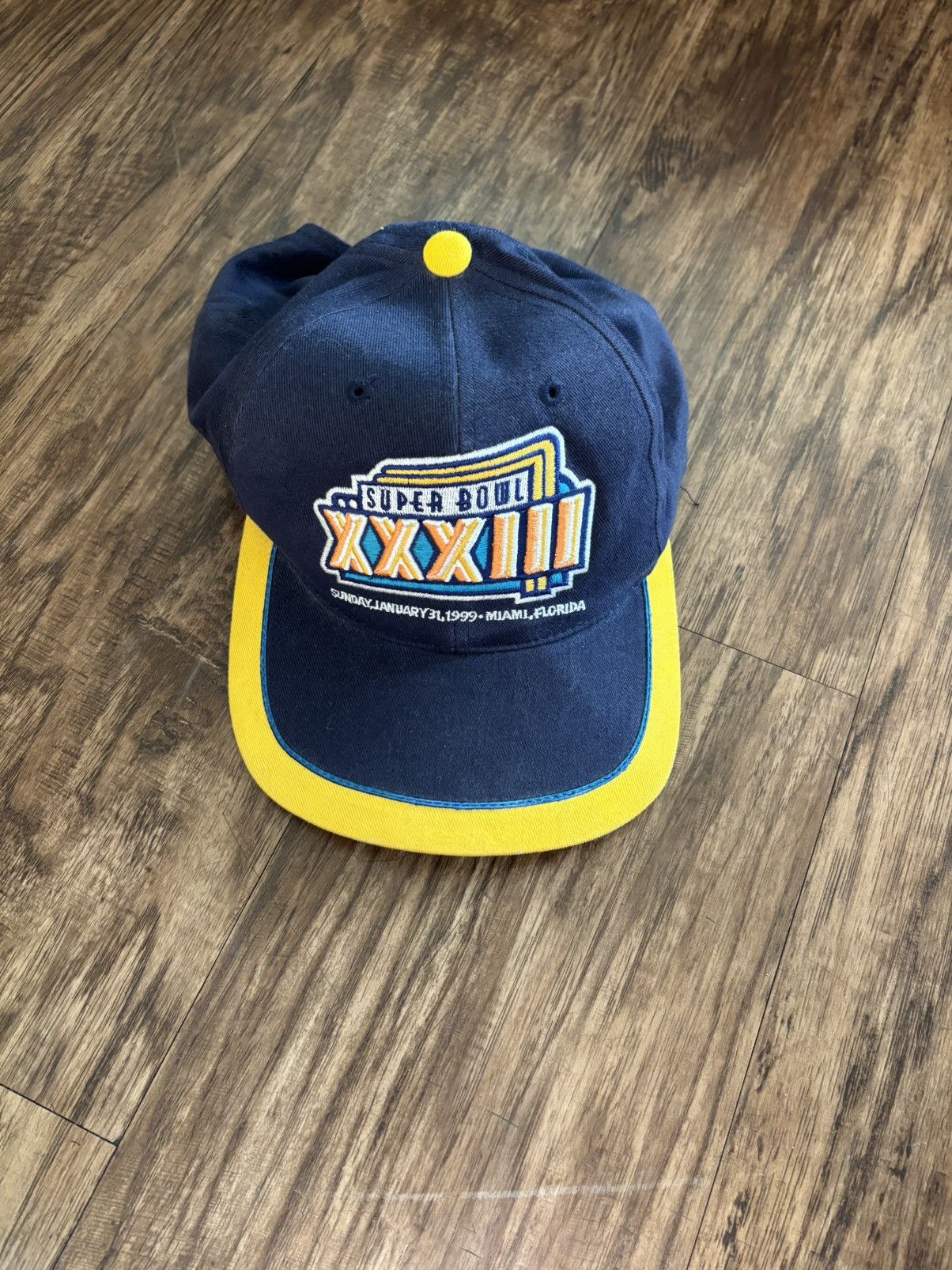 Vintage XXXIIU Super Bowl SnapBack Size ONE SIZE - 1 Thumbnail