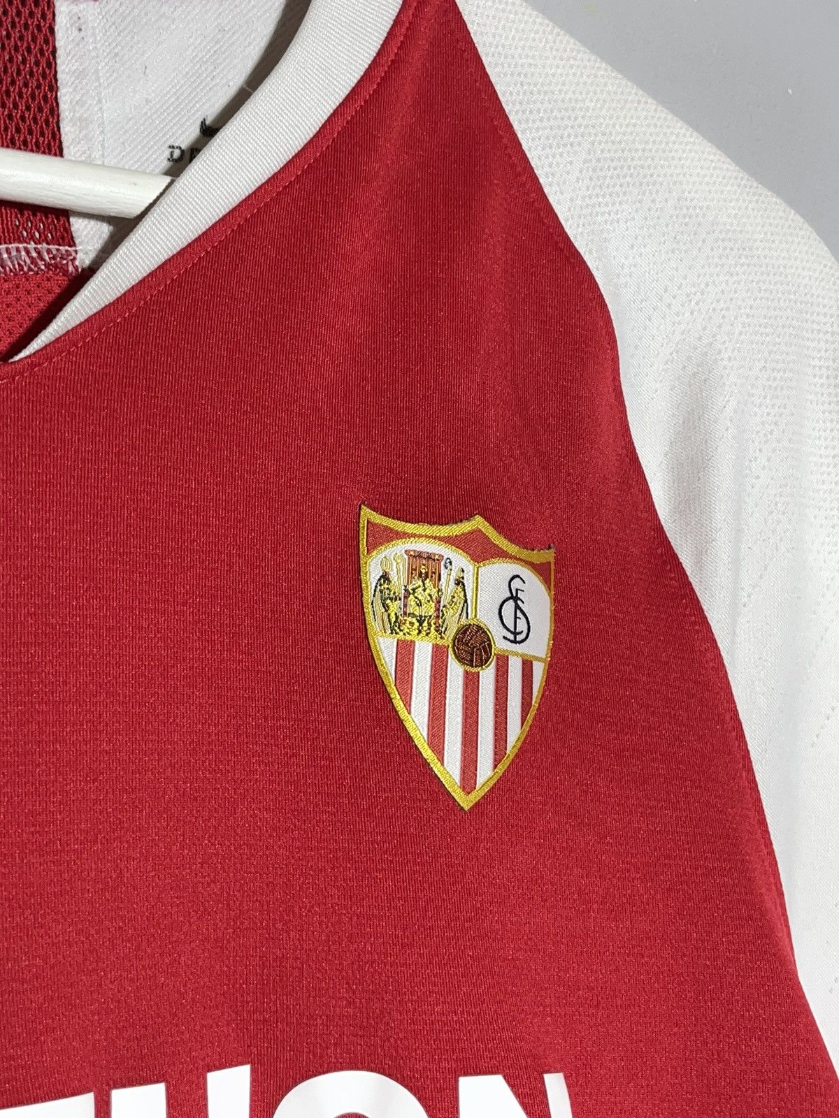 Nike FC Sevilla Nike 2019/20 Home Y2k Streetwear Football Shirt Size US XL / EU 56 / 4 - 5 Thumbnail