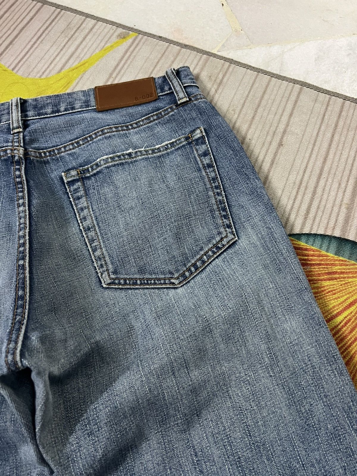 Japanese Brand 💥Flare💥Vintage Uniqlo B-002 light Wash Jean Size US 34 / EU 50 - 19 Thumbnail