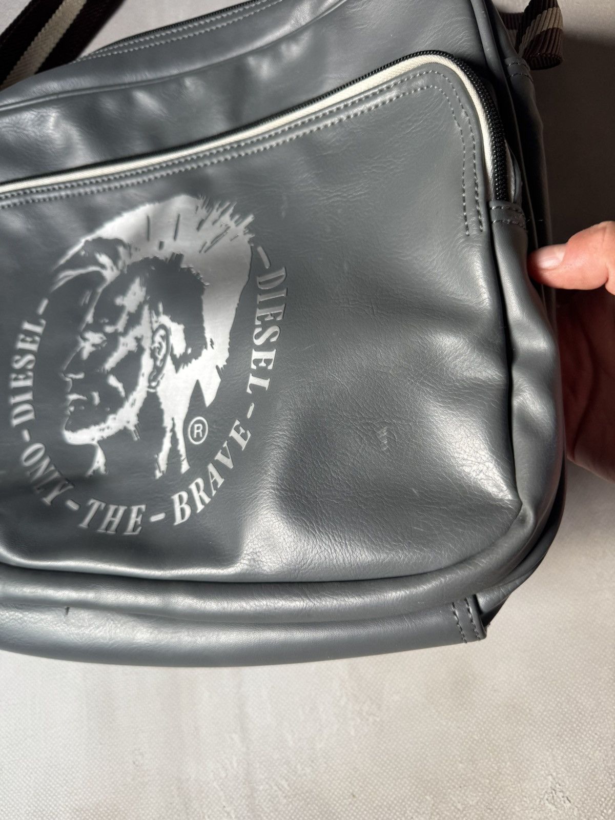 Diesel Vintage Diesel Crossbody Big Logo Y2k Bag Size ONE SIZE - 19 Thumbnail