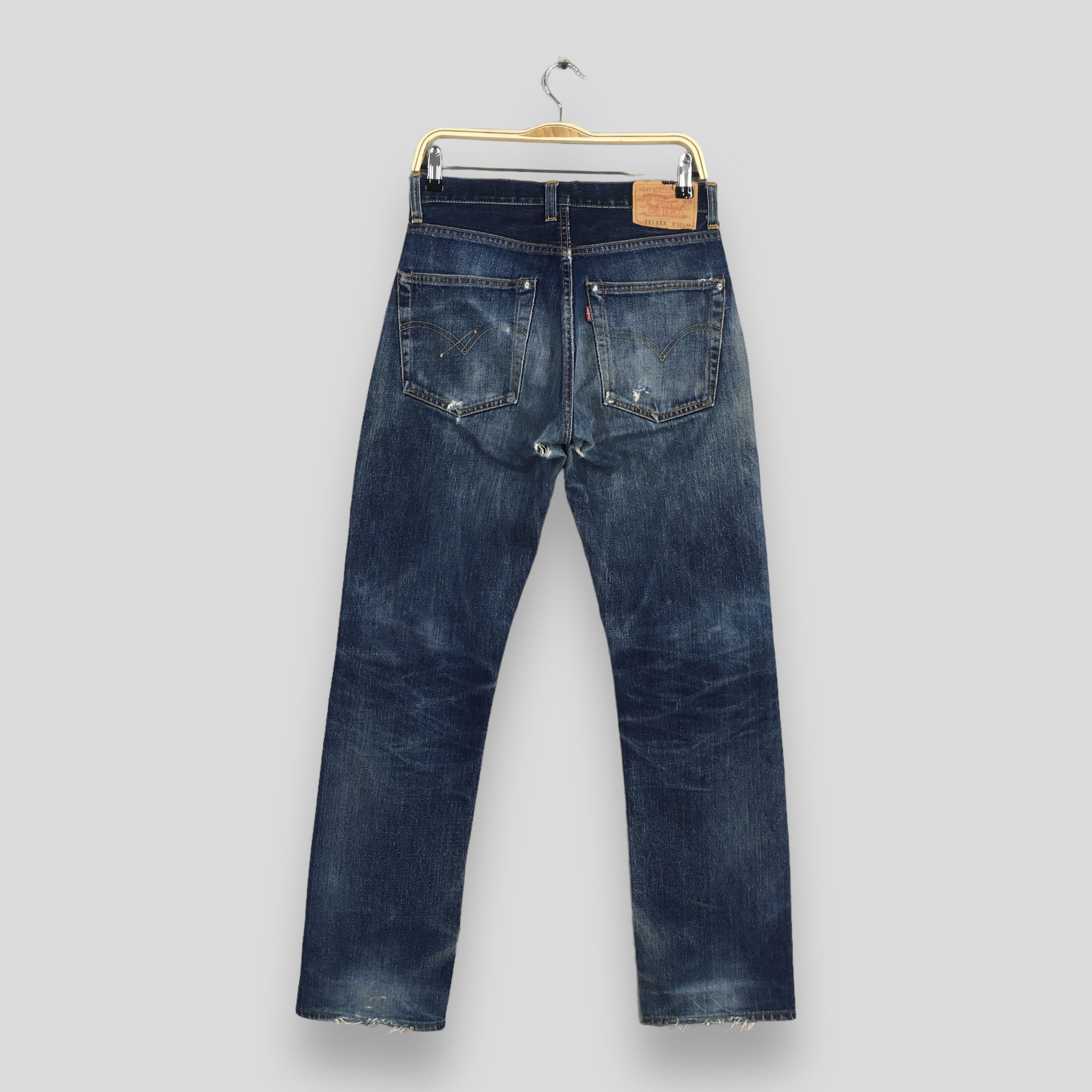 Size 29x31.5 Vintage Levi's 551ZXX Faded Blue Jeans
