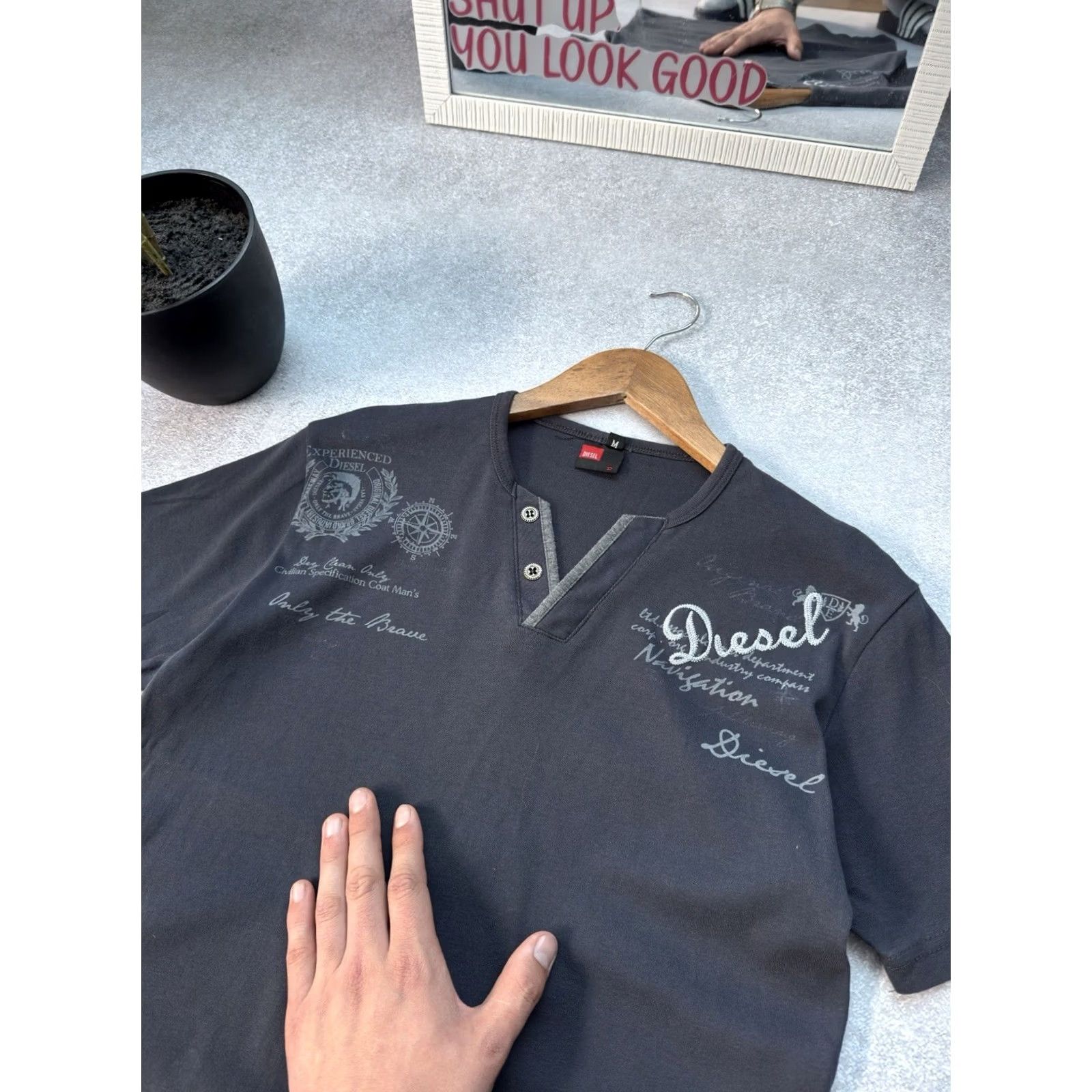 Diesel VINTAGE Diesel T-Shirt Shirt Mens Size M Gray Avant Garde 90s City Designer Retro Logo Size US M / EU 48-50 / 2 - 3 Thumbnail