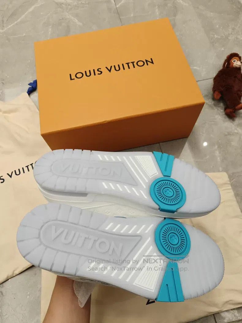 Louis Vuitton Louis Vuitton Cruise limited edition size 42 brand new ful Size US 9 / EU 42 - 5 Thumbnail