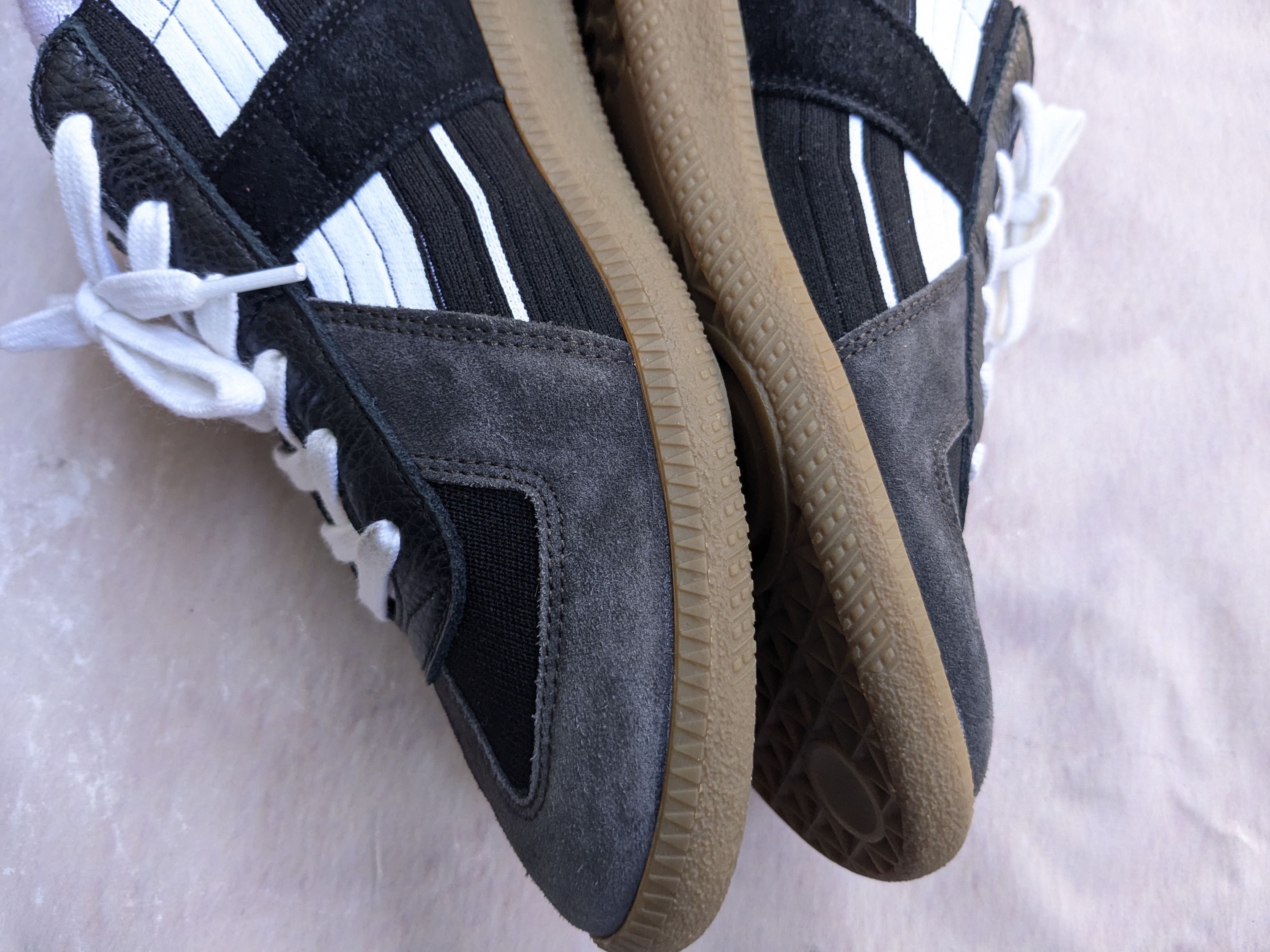 Maison Margiela Maison Margiela GAT Replica Gray Black 7.5 40.5 Low Suede Size US 7.5 / EU 40-41 - 14 Thumbnail