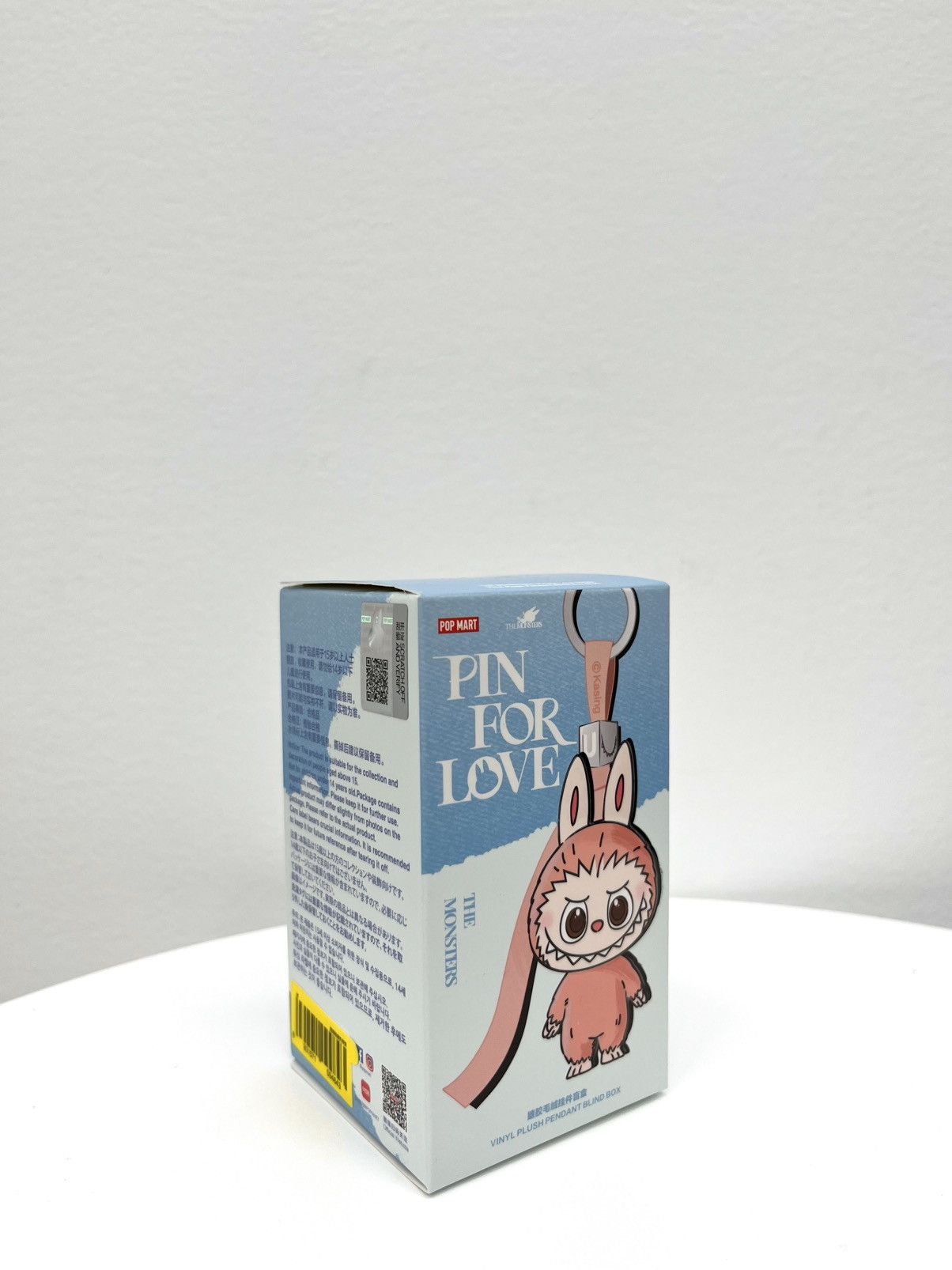 POP MART POP MART LABUBU PIN FOR LOVE SERIES W GRAY Size ONE SIZE - 6 Thumbnail