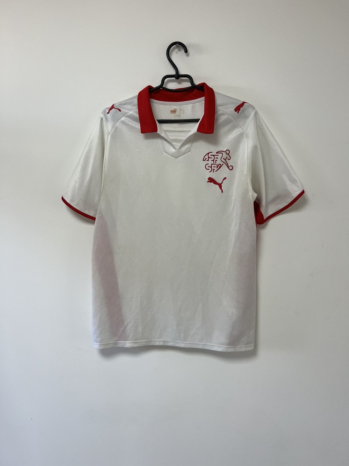 Puma Vintage Switzerland 2007/2008 Away Football Shirt Jersey Size US L / EU 52-54 / 3 - 3 Thumbnail