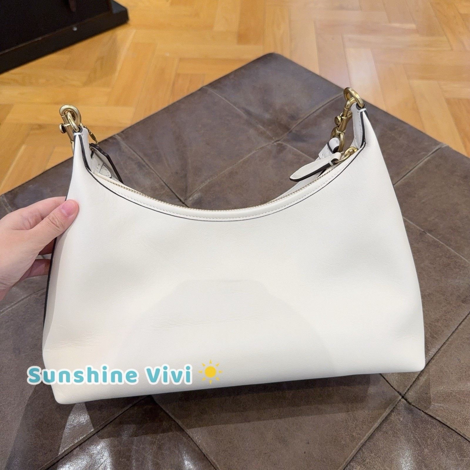 Coach NWT COACH Juliet Shoulder Bag Crossbody Leather CR981 Chalk Size ONE SIZE - 2 Thumbnail