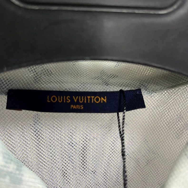 Louis Vuitton Louis Vuitton Multicolor organza full-print logo jacket 25 Size US S / EU 44-46 / 1 - 3 Thumbnail