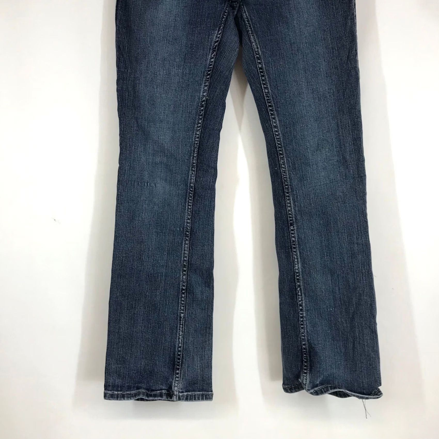 CO Cowgirl Tuff Co Bootcut Jeans Dark Wash Embroidered Pockets 5-Pocket 28x31 Western Western Womens Jeans Size 27" / US 4 / IT 40 - 3 Thumbnail