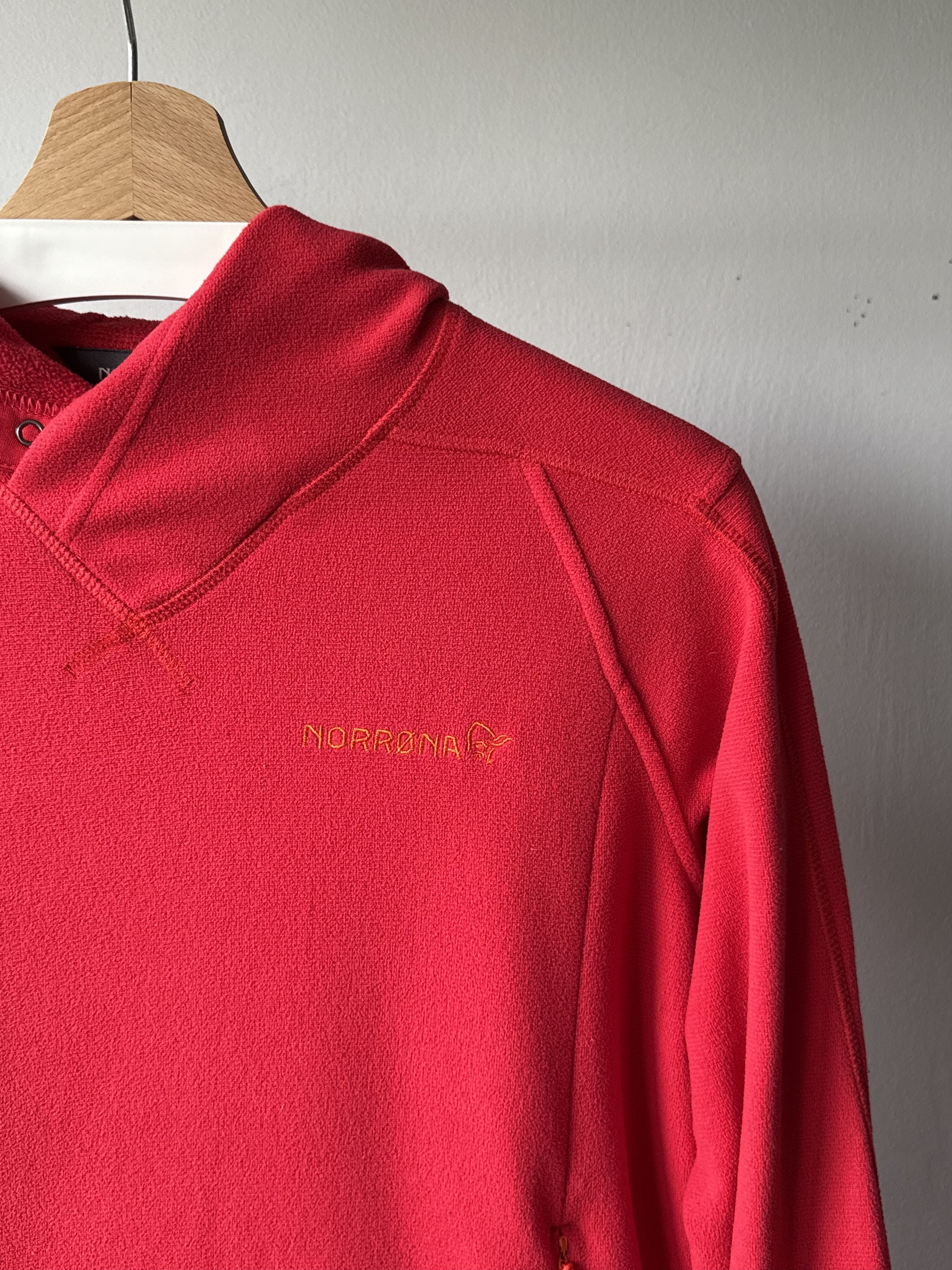Norrona Norrona Falketind Warm1 Red Polartec Fleece Outdoor Hoodie Size M / US 6-8 / IT 42-44 - 6 Thumbnail
