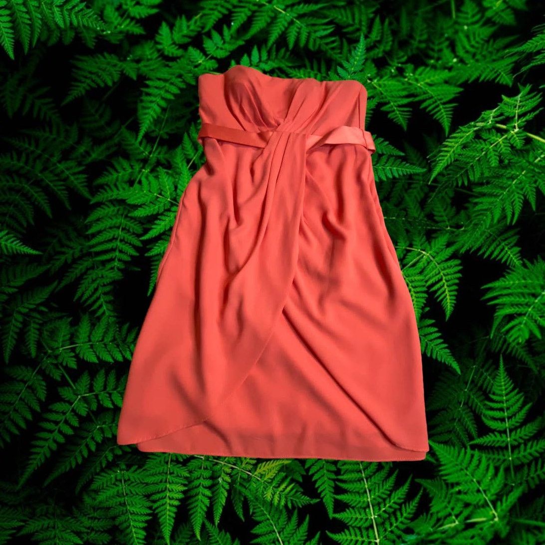 Vera Wang White by Vera Wang Coral Strapless Mini Formal Dress Size 4 Size S / US 4 / IT 40 - 1 Thumbnail