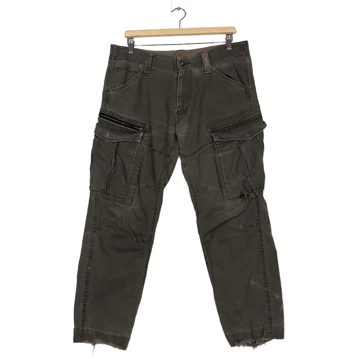 Japanese Brand × Vintage 🔥VINTAGE CARGO PANTS MULTI POCKET GENBA ISSEY MIYAKE Size US 36 / EU 52 - 1 Thumbnail