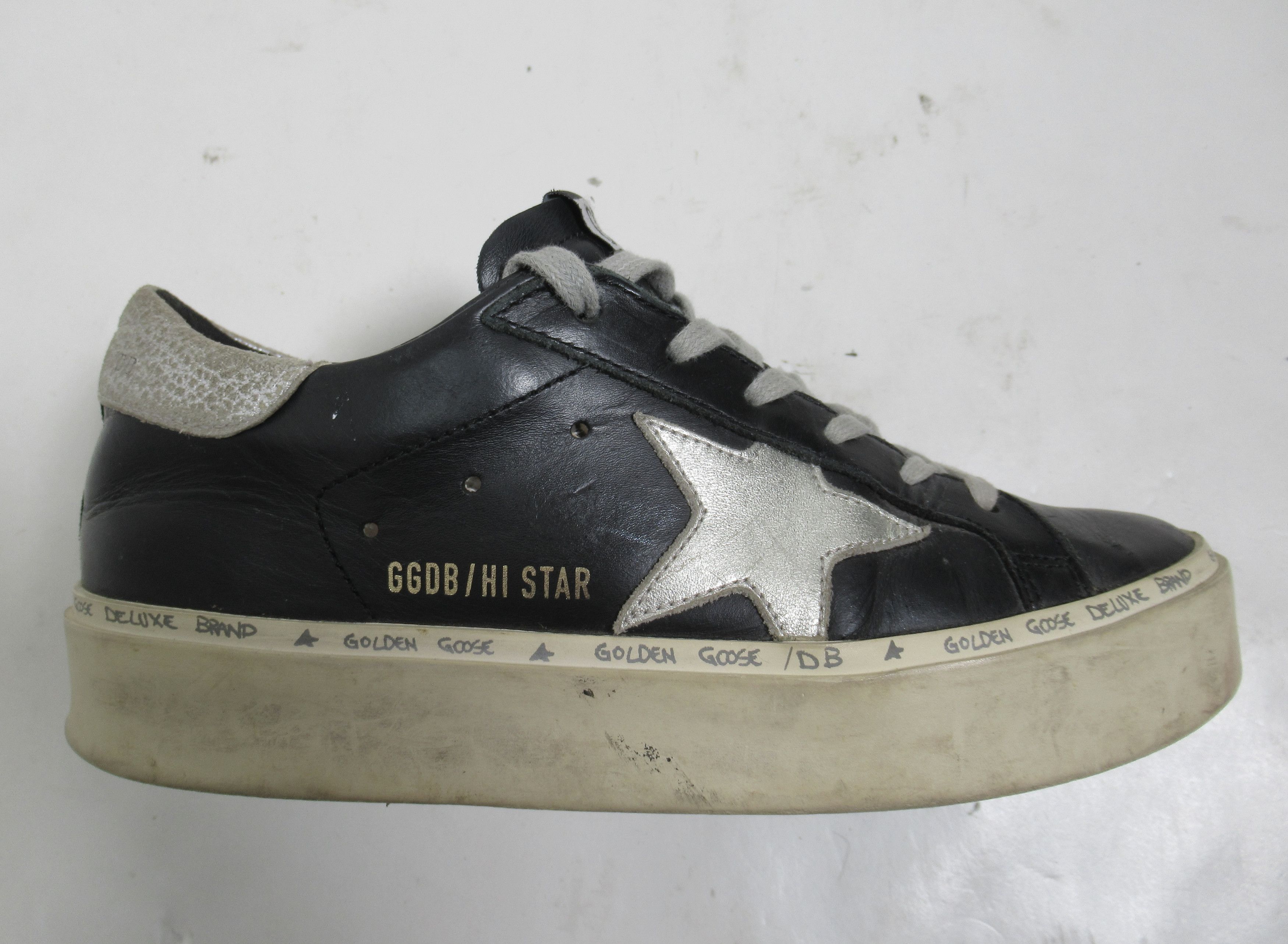 Golden Goose Golden Goose Hi Star Black Leather Silver Star Silver Heel Size US 5 / IT 35 - 1 Thumbnail