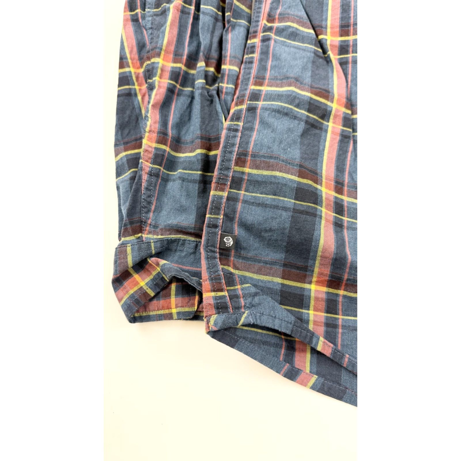 Mountain Hardwear Mountain Hardwear Shirt Mens Large Blue Plaid Button Up Long Sleeve Outdoor Hiking Shirt Size US L / EU 52-54 / 3 - 7 Thumbnail