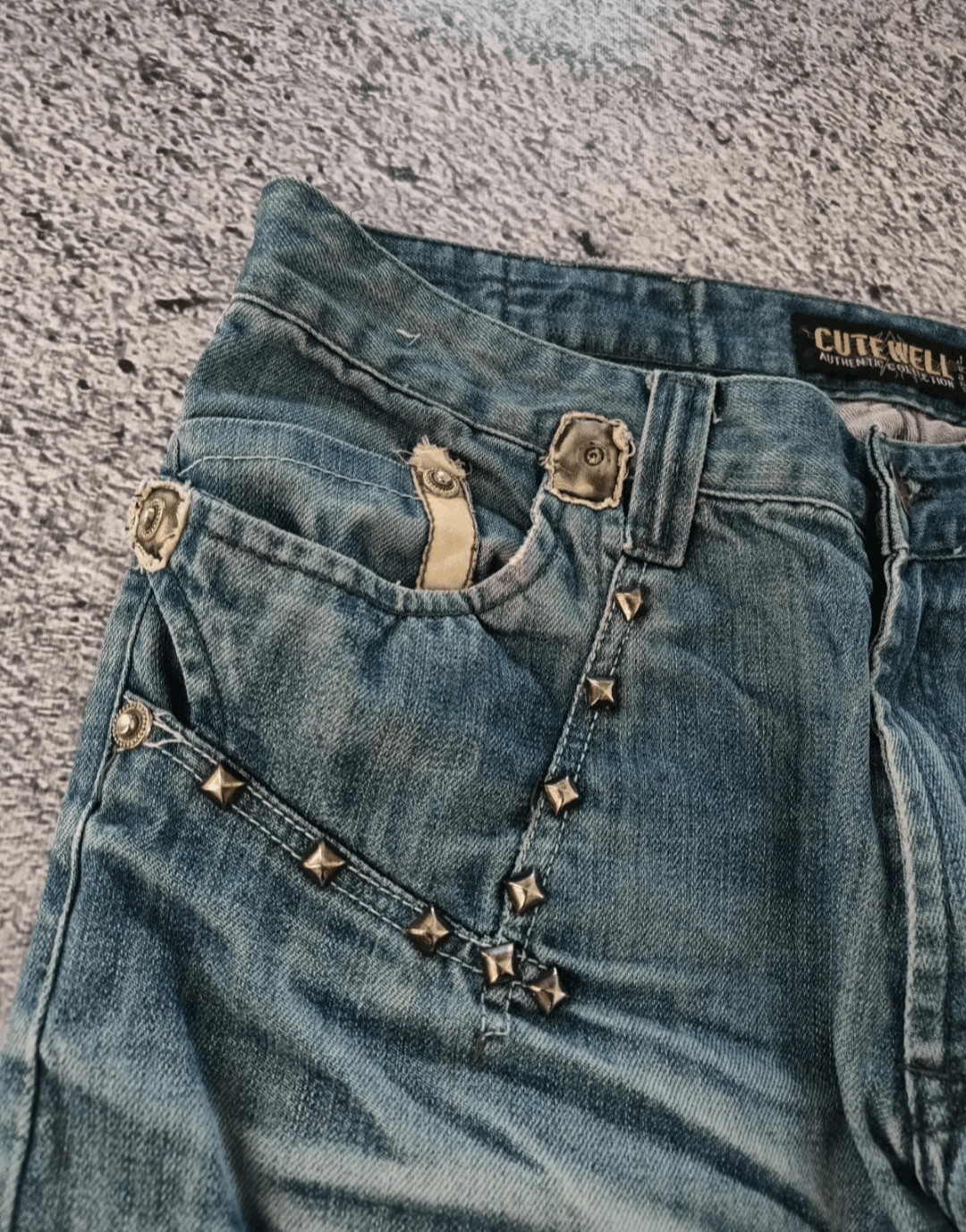 Affliction × Vintage Crazy Y2K Affliction Cross Denim Shorts Size US 34 / EU 50 - 4 Thumbnail