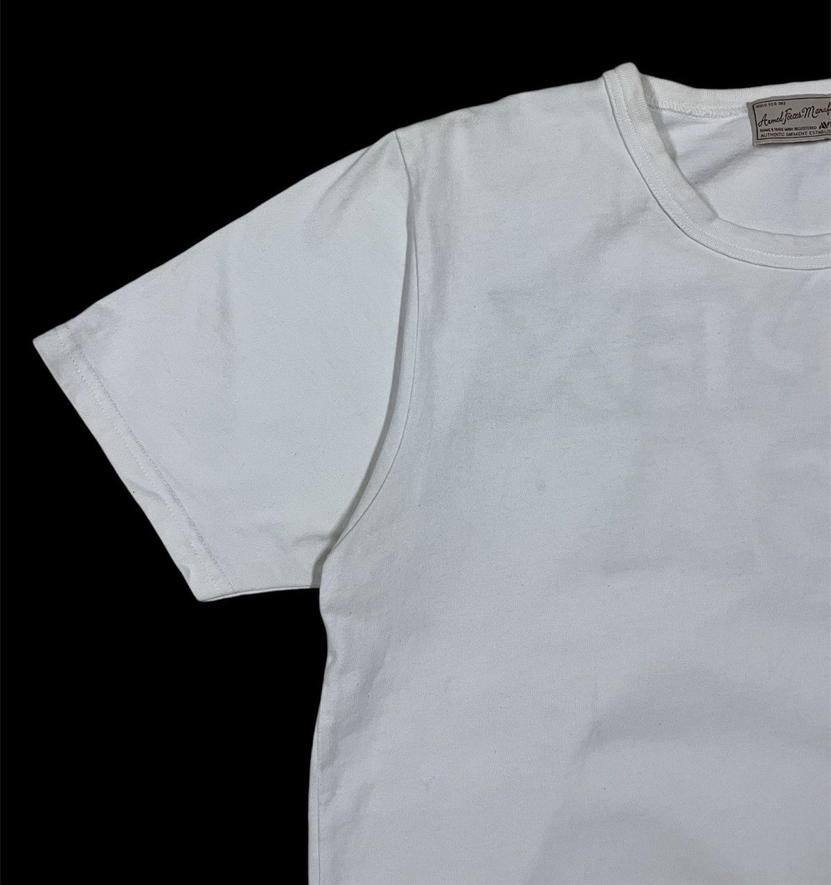 Avirex Avirex military army t shirt size L Size US L / EU 52-54 / 3 - 6 Thumbnail