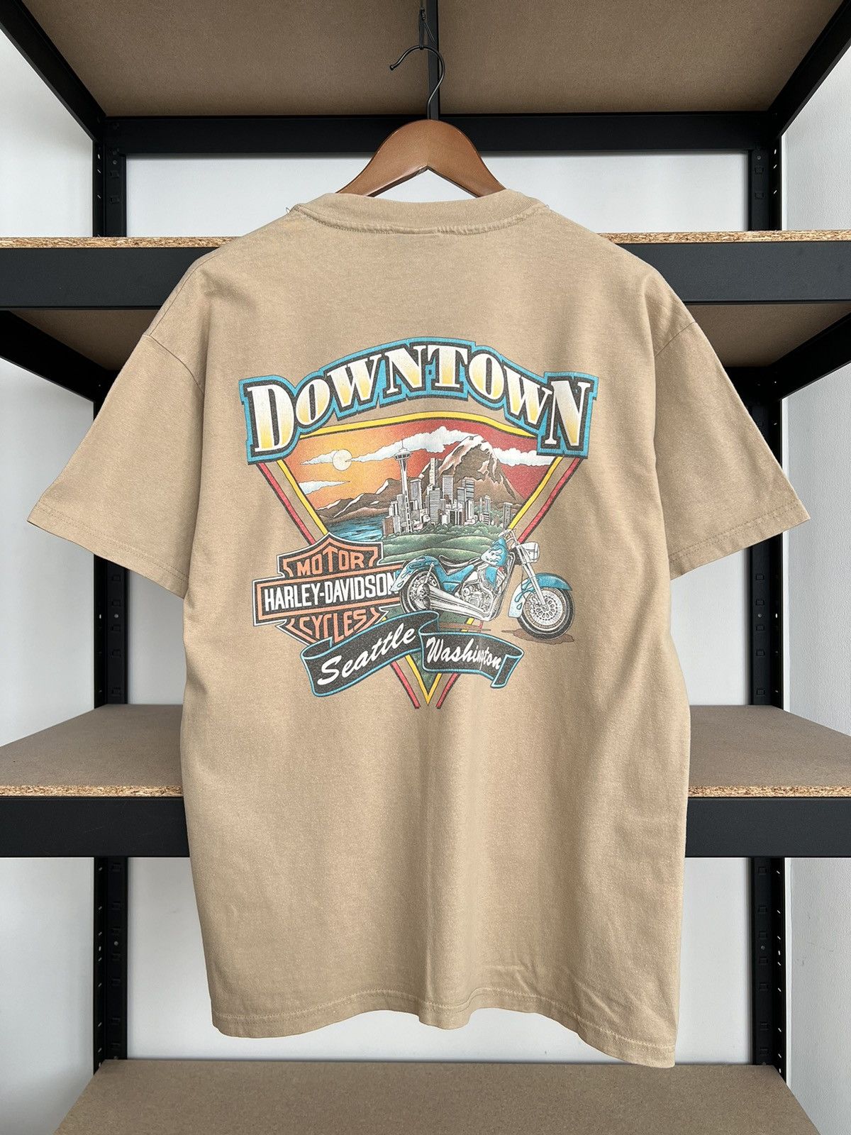 Harley Davidson Vintage 1998 Harley Davidson Downtown Seattle WA T-shirt Size US L / EU 52-54 / 3 - 1 Thumbnail