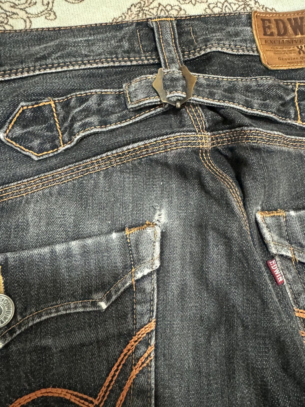 Edwin Vintage Edwin XV Distressed Flared Jeans Size US 31 - 10 Thumbnail