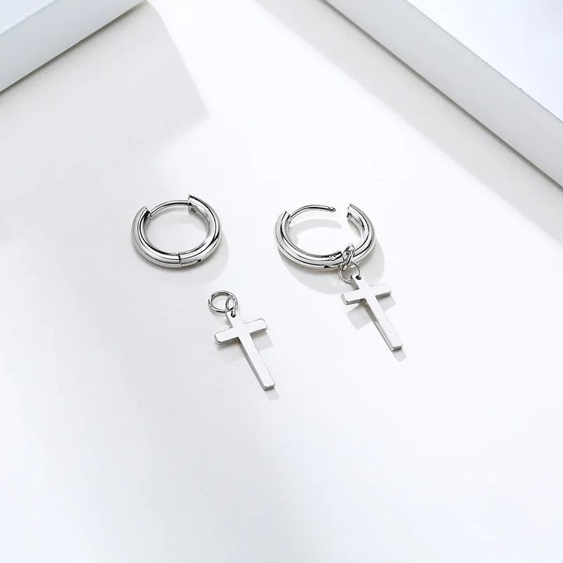 Japanese Brand × Vintage Cross Charm Earrings Size ONE SIZE - 3 Thumbnail