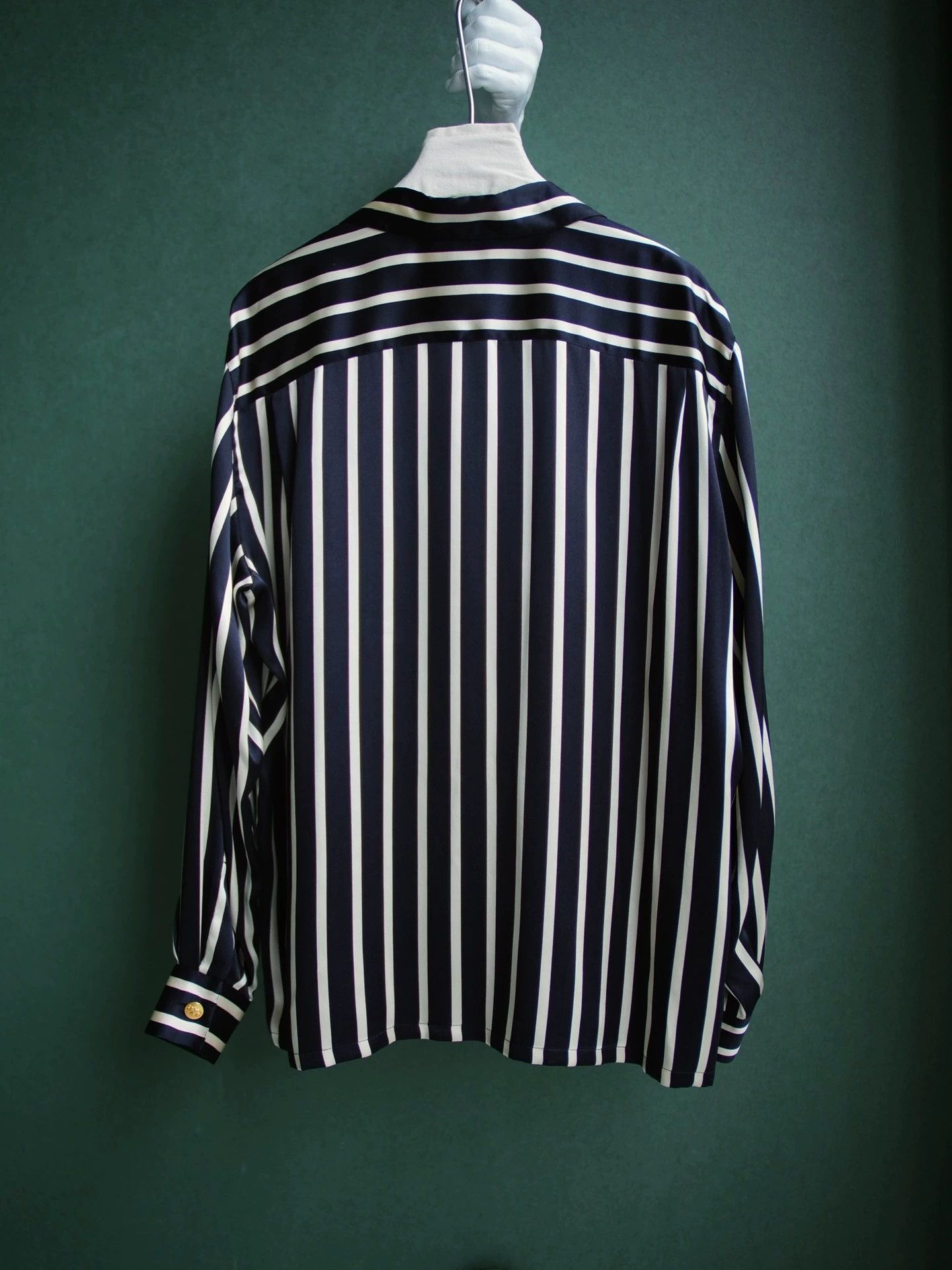 Escada Escada Vintage Silk B&W Stripe Elephant Gold Button Shirt Size M / US 6-8 / IT 42-44 - 3 Thumbnail