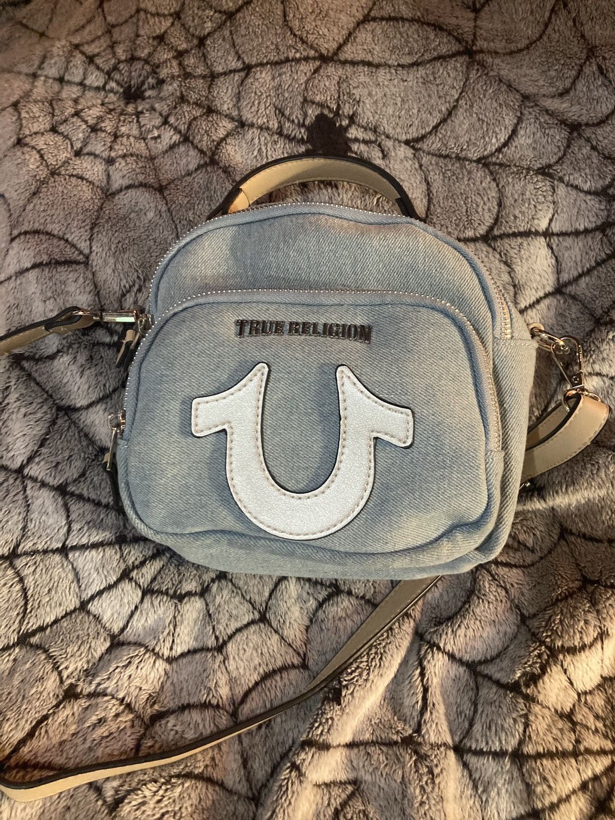 True Religion 🕊️ true religion denim bag/backpack Size ONE SIZE - 1 Thumbnail