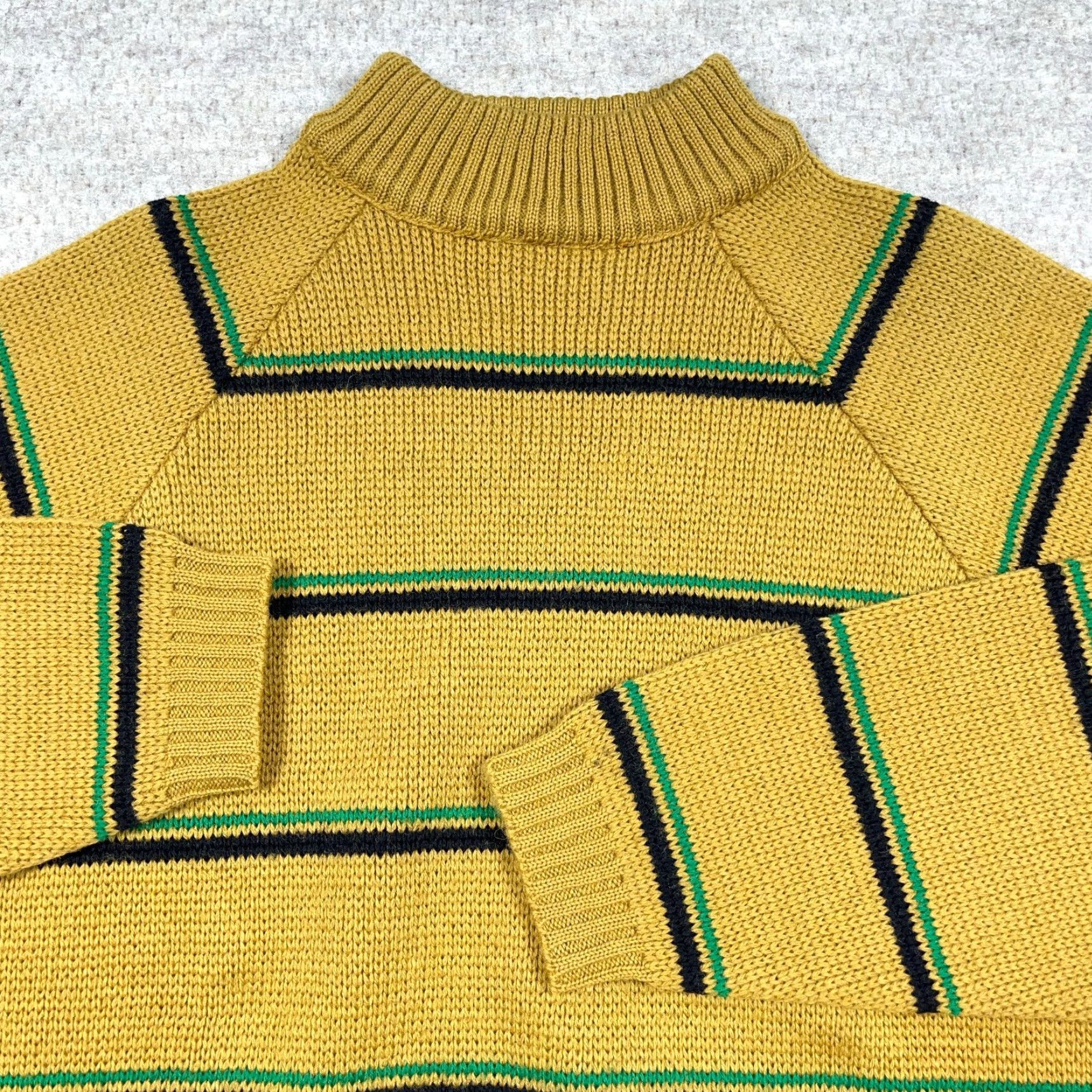 Arrow VINTAGE Arrow Worsted Wool Grandpa Sweater Geometric Striped Yellow Green Crew Neck Pullover Knit 80s 90s Mens M Size US M / EU 48-50 / 2 - 4 Thumbnail