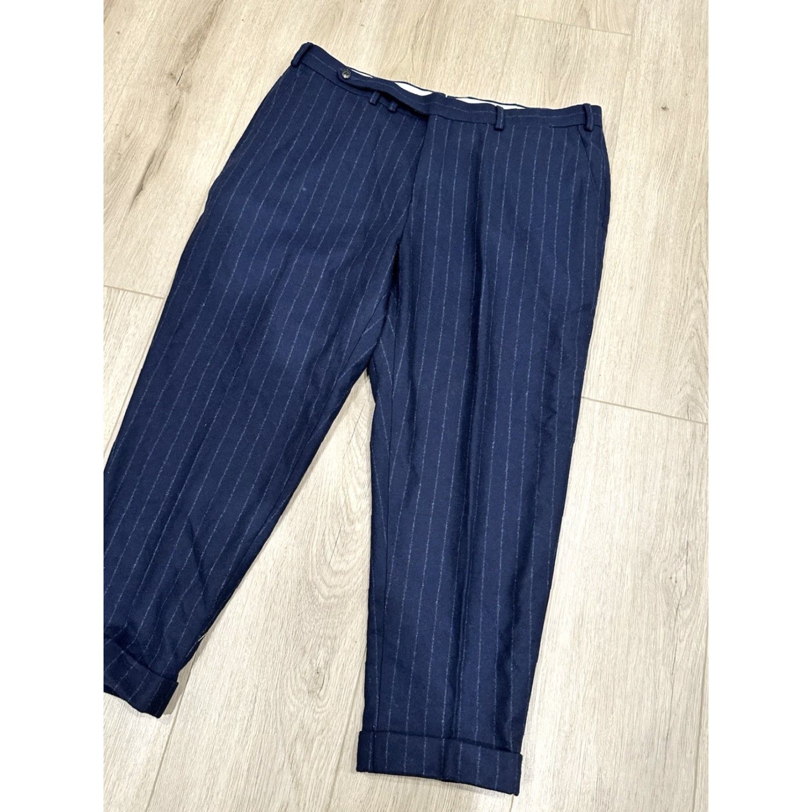 Suitsupply Suitsupply Wool Flannel Striped Navy White Dress Pants Trousers 38x25 Men Regular Inseam 25 Flat Front Dress Pants Suitsupply Size 38R - 2 Thumbnail