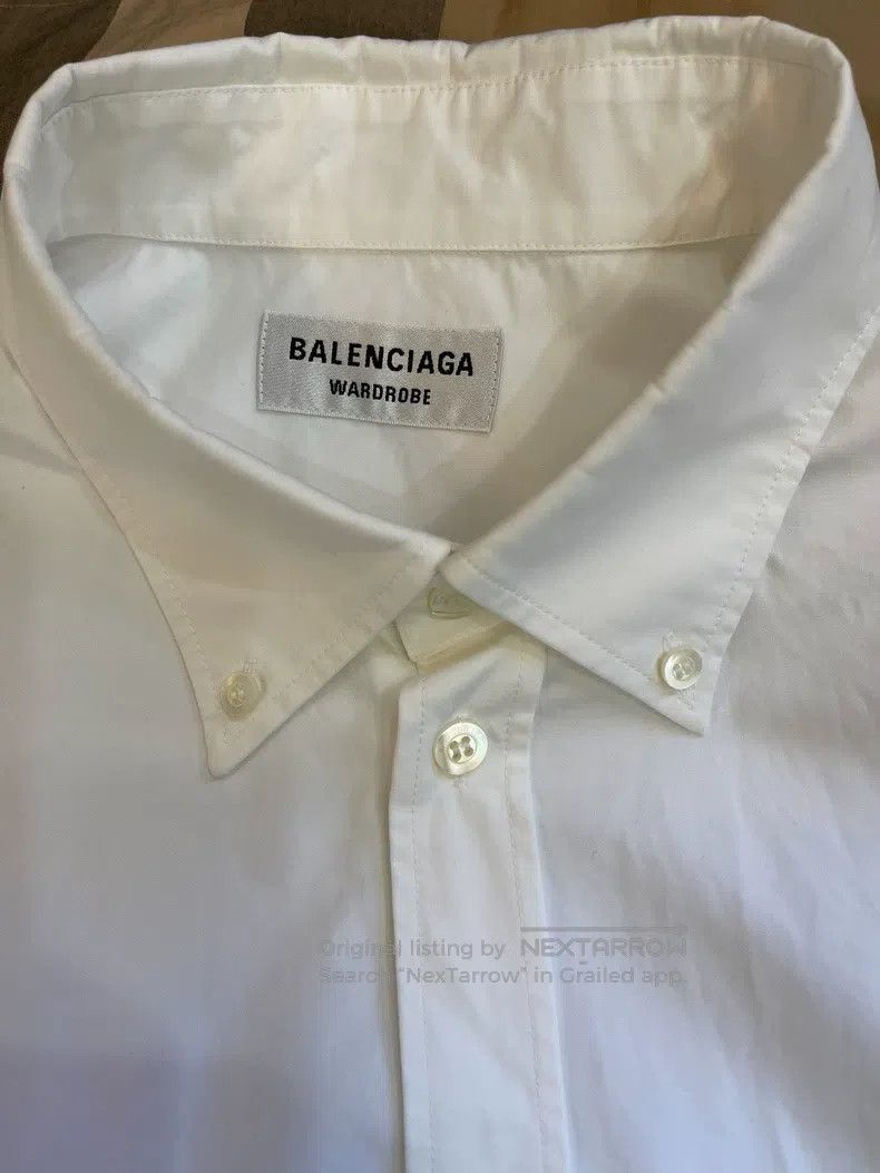 Balenciaga Balenciaga Shirt with Letter Logo on Back Size XS / US 0-2 / IT 36-38 - 6 Thumbnail