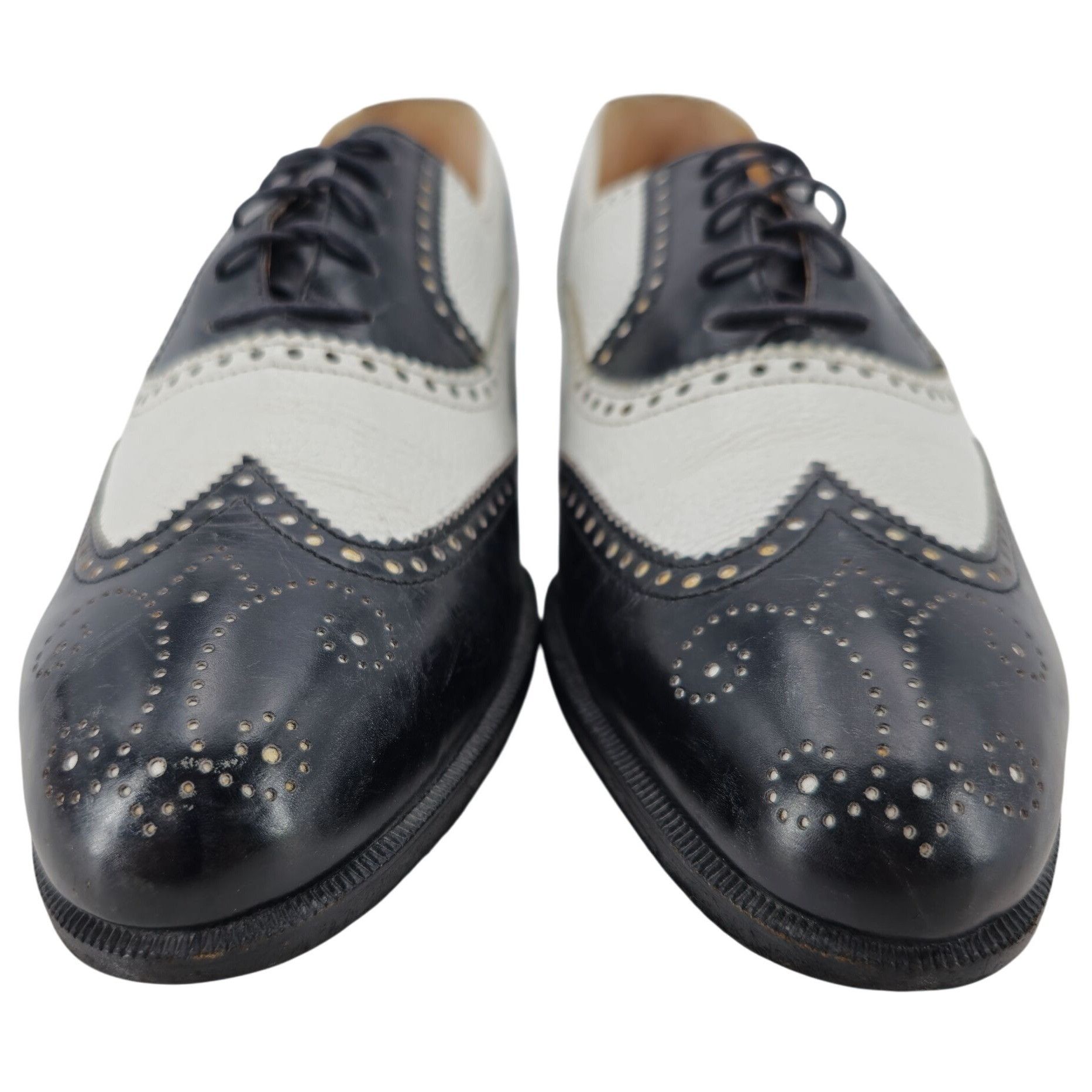 Cole Haan Vintage Bespoke Cole Haan Black White Leather Spectators 9.5 Size US 9.5 / EU 42-43 - 10 Thumbnail