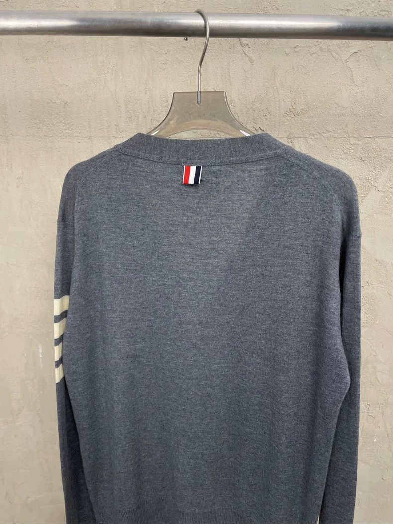 Thom Browne Thom browne Gray four-striped wool cardigan jacket 2504-Nex Size US L / EU 52-54 / 3 - 4 Thumbnail