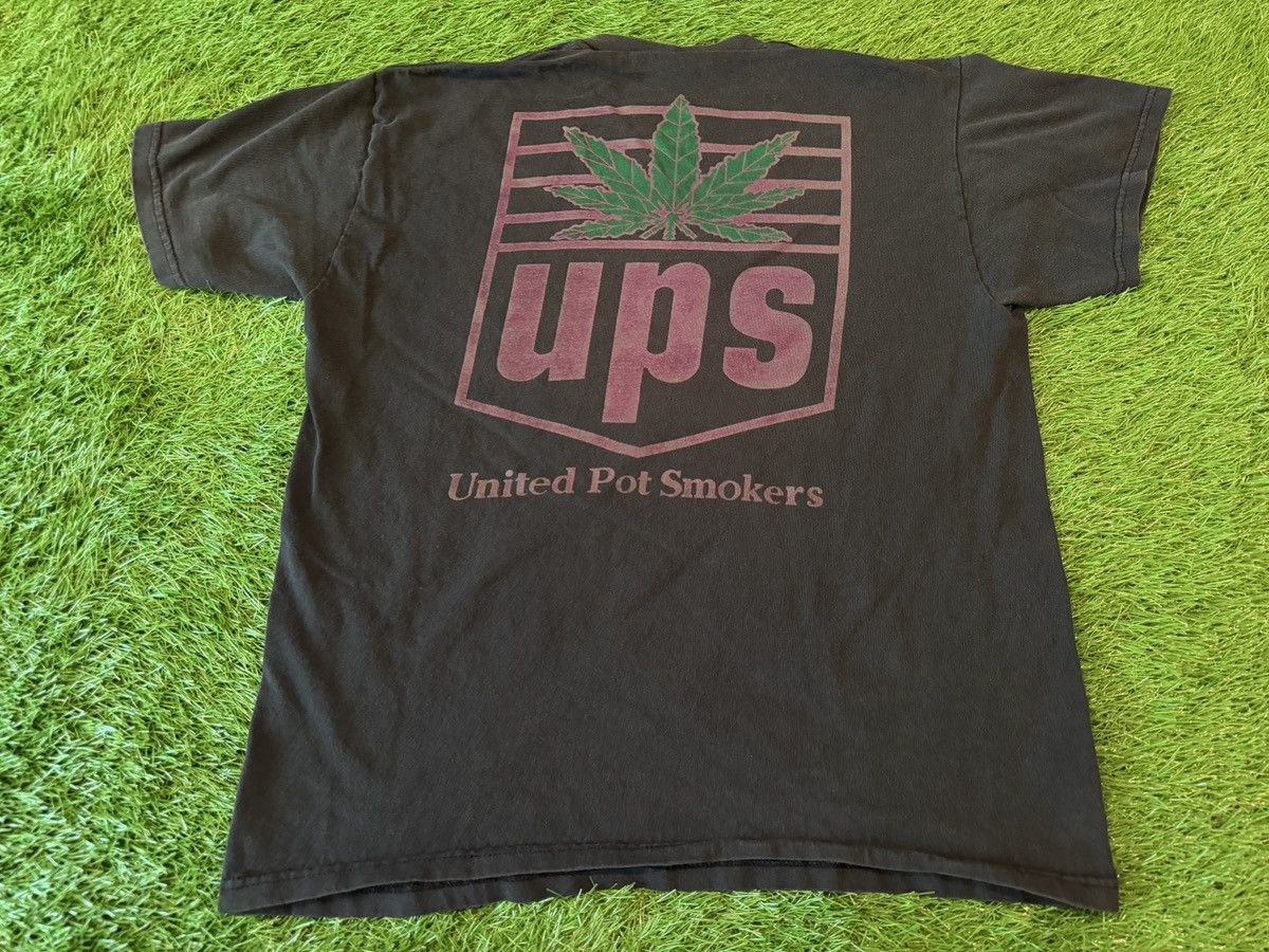 Travis Scott VTG UPS United Pot Smokers Shirt Parody 90s Y2K Travis Scott Size US M / EU 48-50 / 2 - 1 Thumbnail