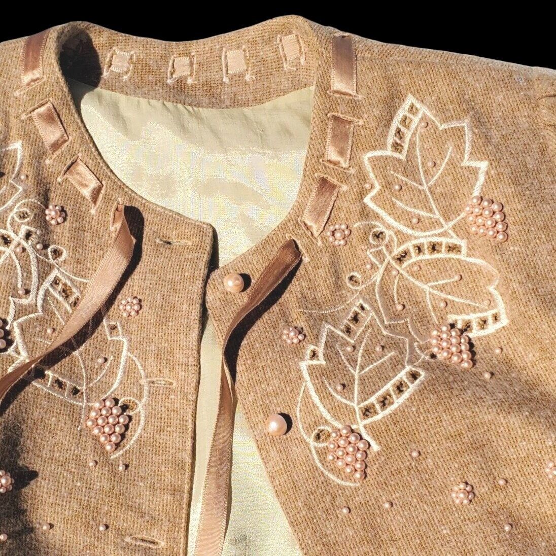 Vintage Vintage 90s Pearl Embellished Wool Cardigan Jacket Beige Rib Size S / US 4 / IT 40 - 7 Thumbnail