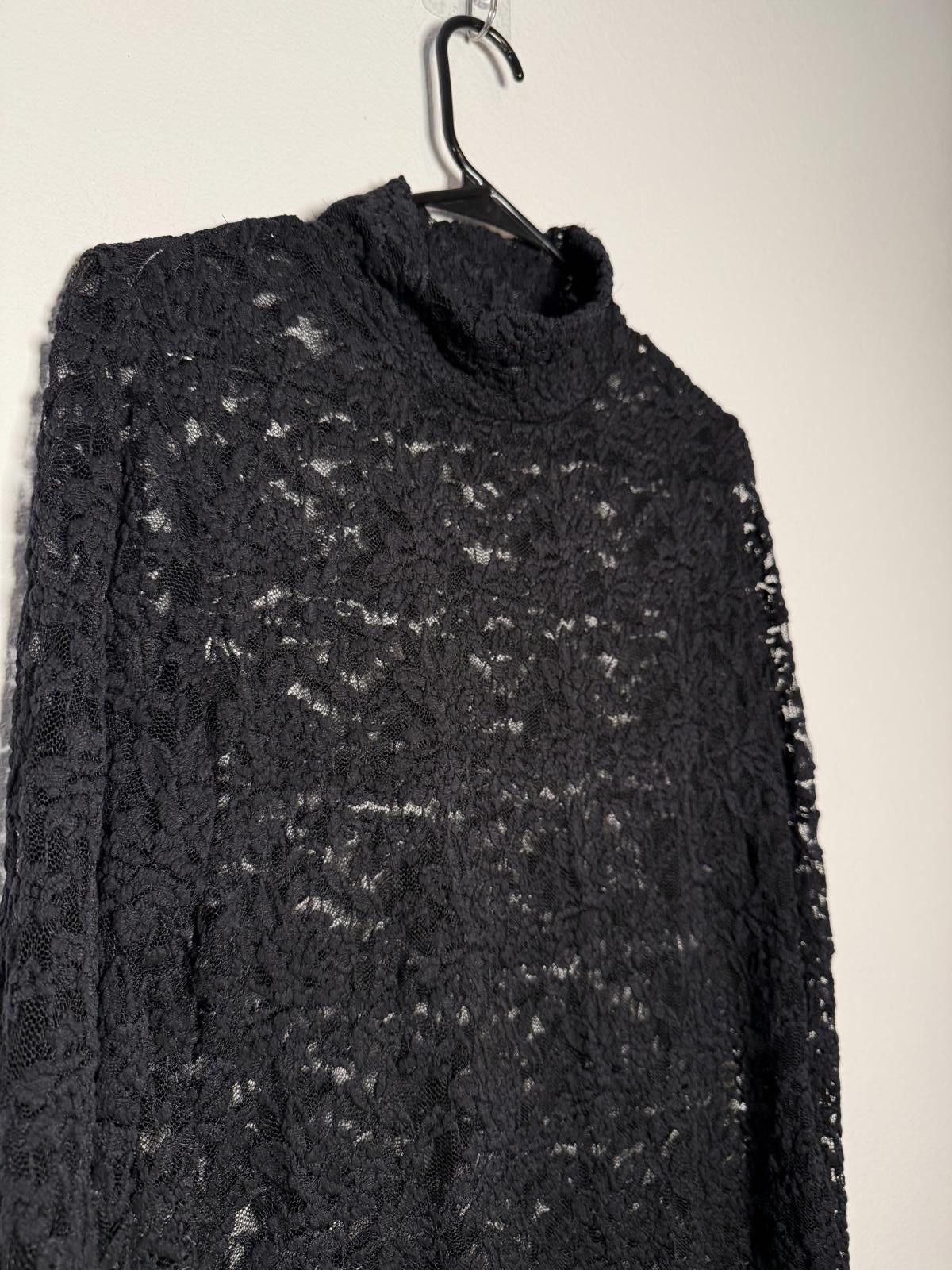 Other Women Black lace SHeer Turtle neck Long Sleeve Size M / US 6-8 / IT 42-44 - 3 Thumbnail