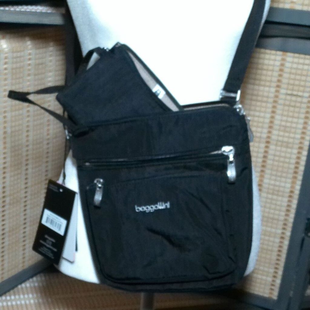 Other Black Baggallini Pocket Crossbody with RFID Size ONE SIZE - 2 Thumbnail