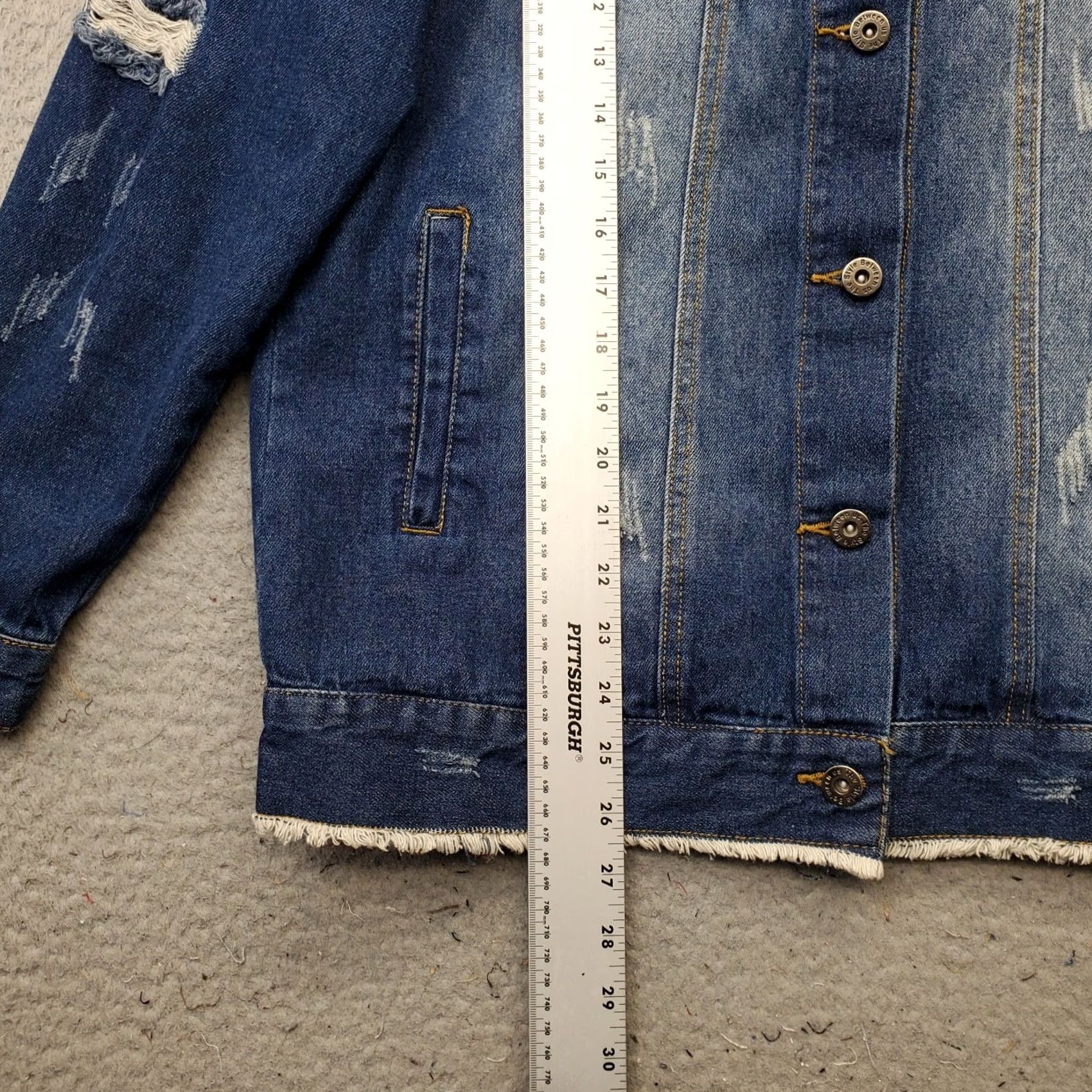 Denime The Style Between Us Denim Trucker Jacket Women XL Blue Distressed Button Front Size XL / US 12-14 / IT 48-50 - 3 Thumbnail