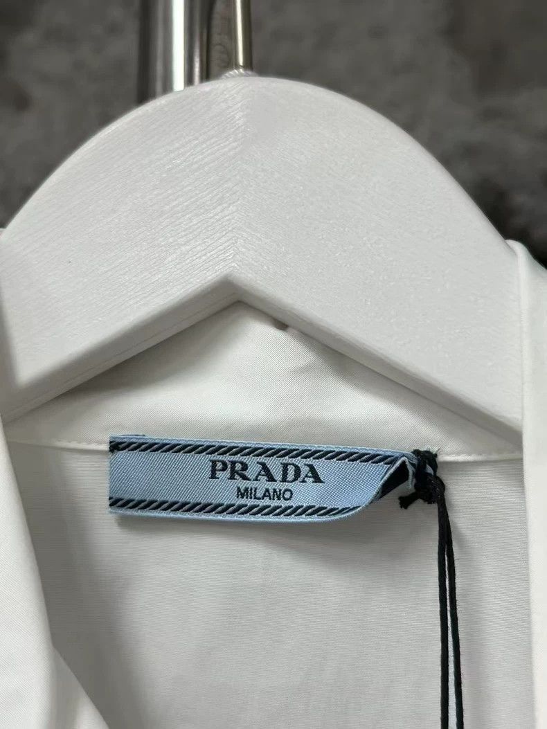 Prada Prada Lace Collar ButtonUp Shirt-2506 Size US M / EU 48-50 / 2 - 5 Thumbnail
