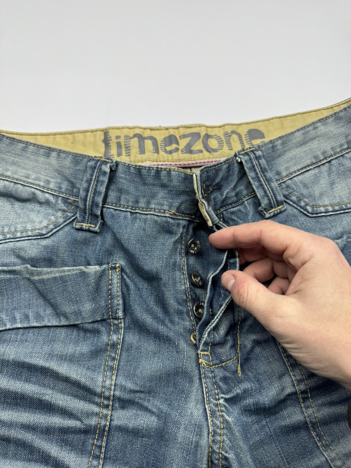 If Six Was Nine Vintage Junya Watanabe Style Distressed Jeans Size US 33 - 12 Thumbnail