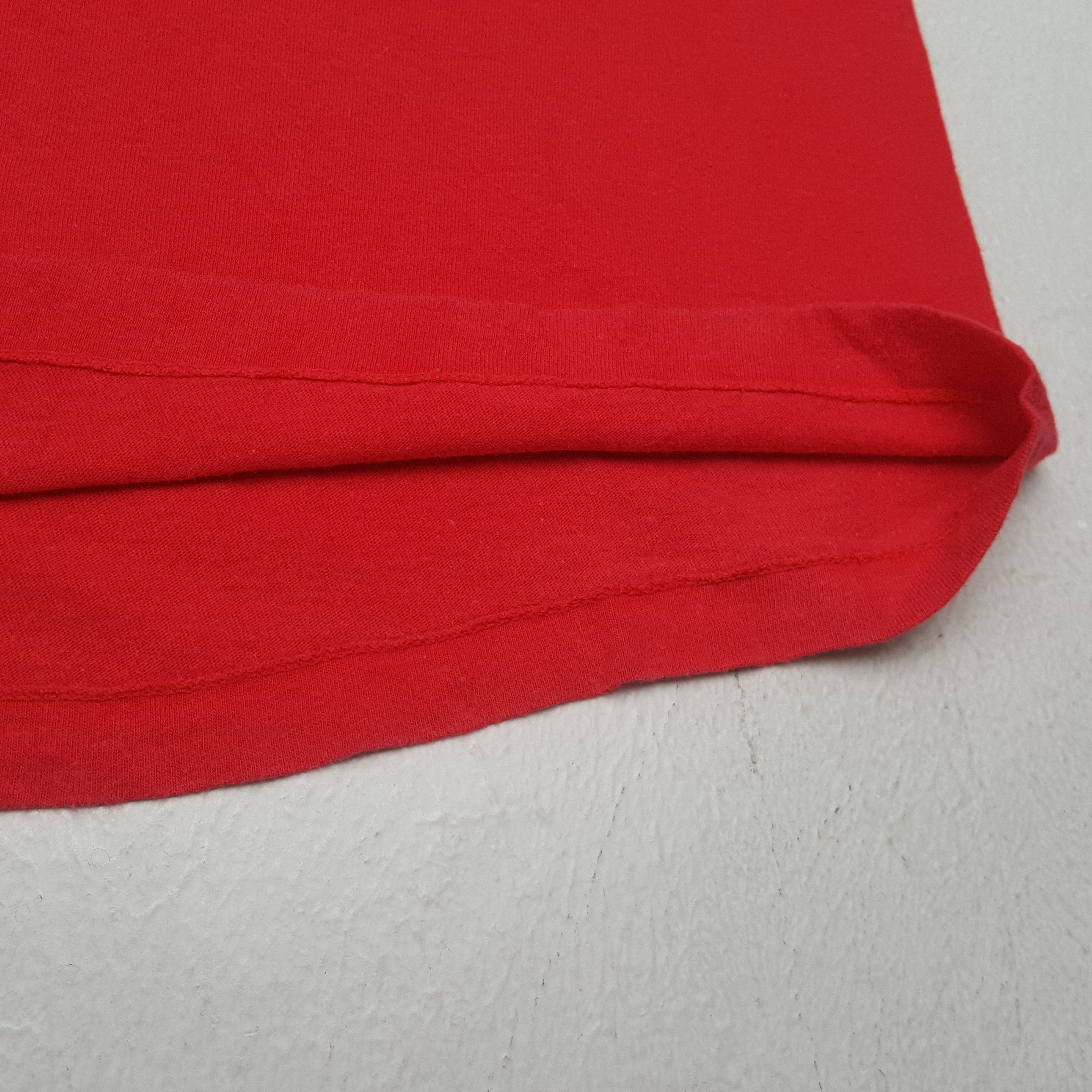 Guess Guess Products Fashion Brand Tshirt RR15 Size US M / EU 48-50 / 2 - 7 Thumbnail