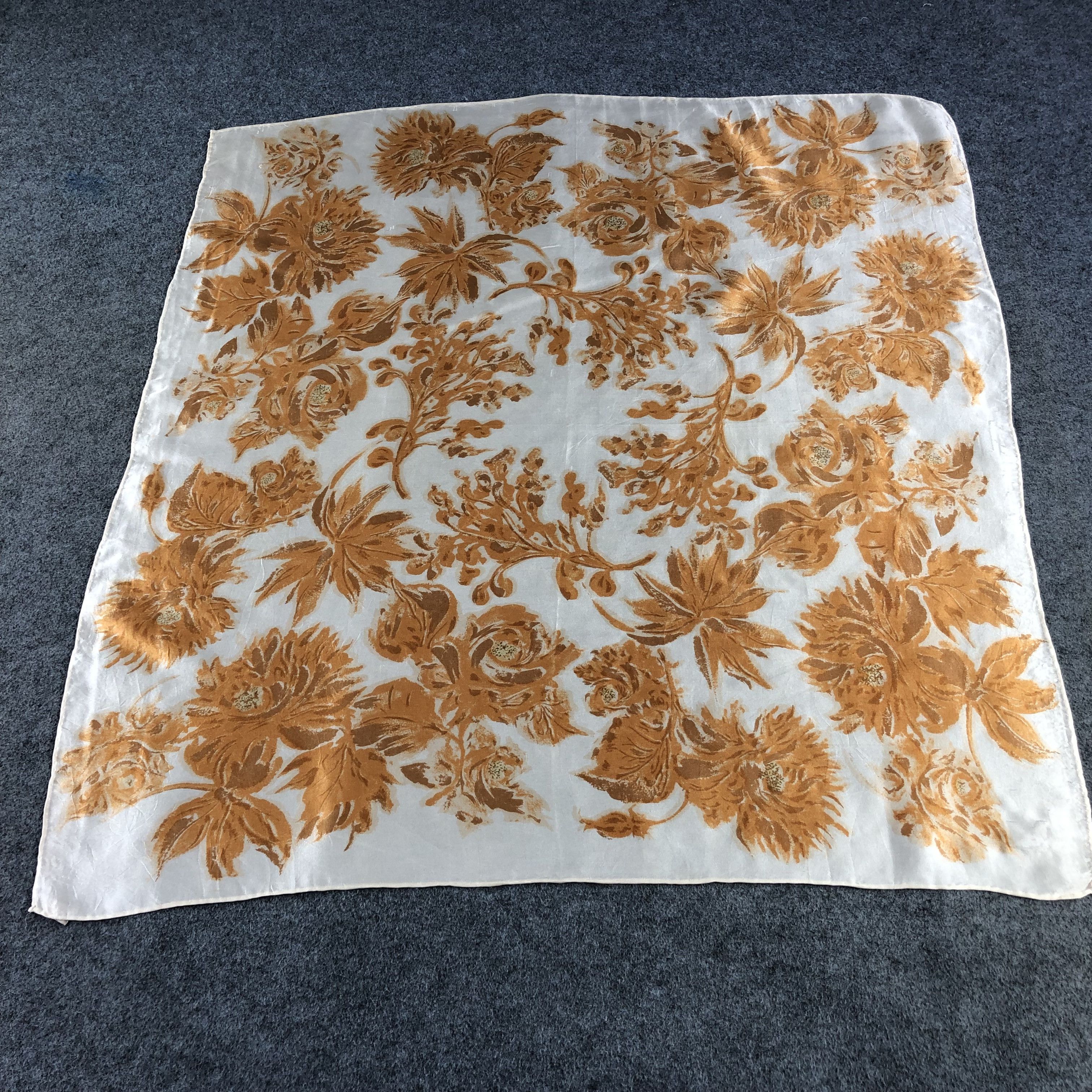 Vintage Aurora Hand Rolled Silk Scarf M890 Size ONE SIZE - 1 Thumbnail