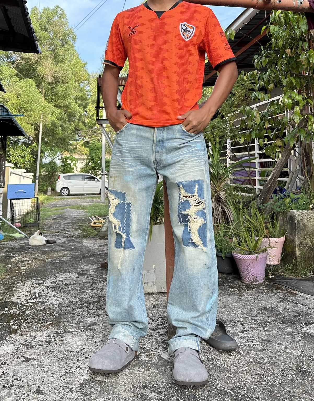Levi's Vintage Clothing 👹Vintage Levis 501 Big E Distressed Baggy Jeans Size US 32 / EU 48 - 2 Thumbnail