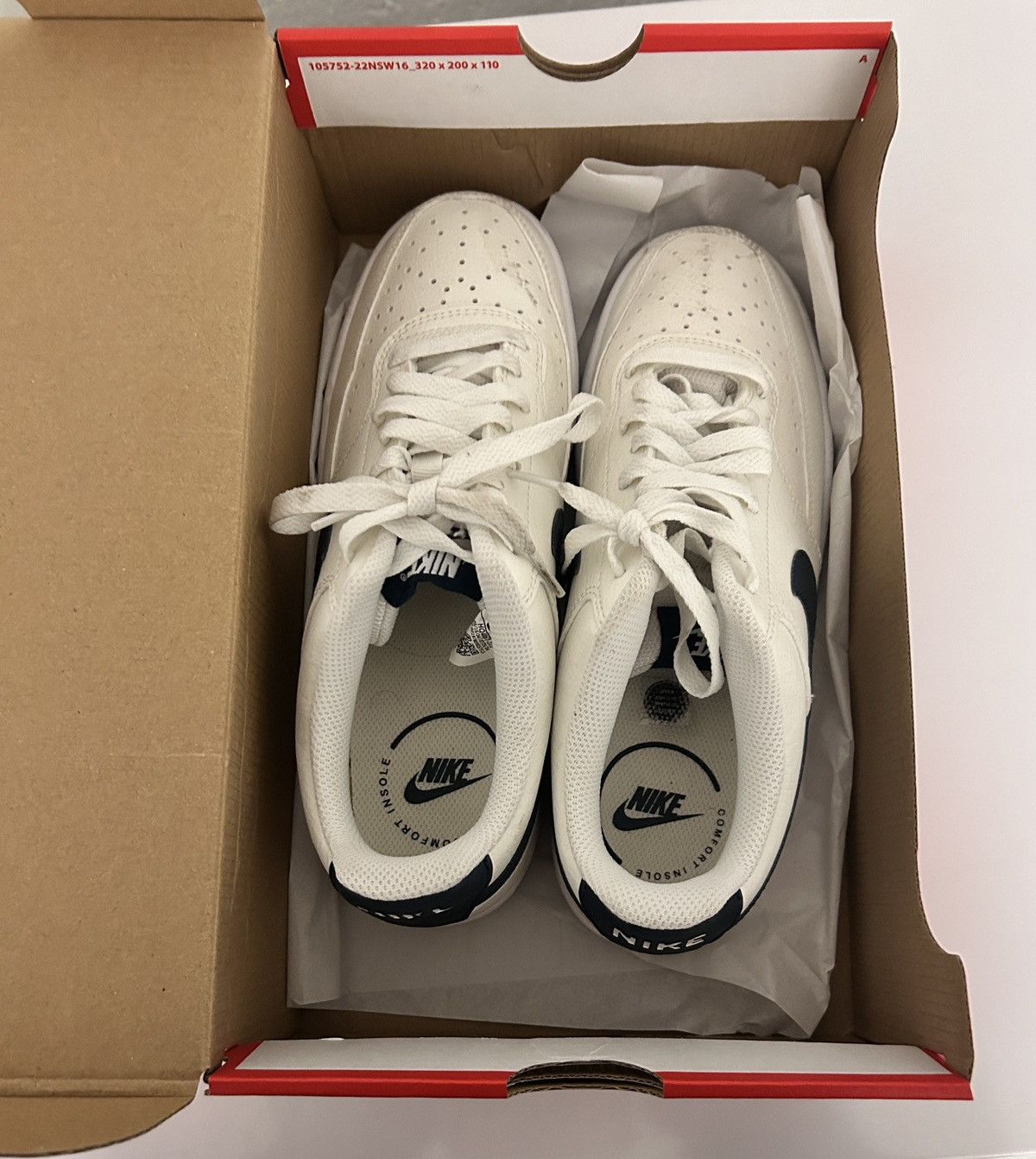 Nike Nike Court Vision Low Size US 8 / EU 41 - 5 Thumbnail