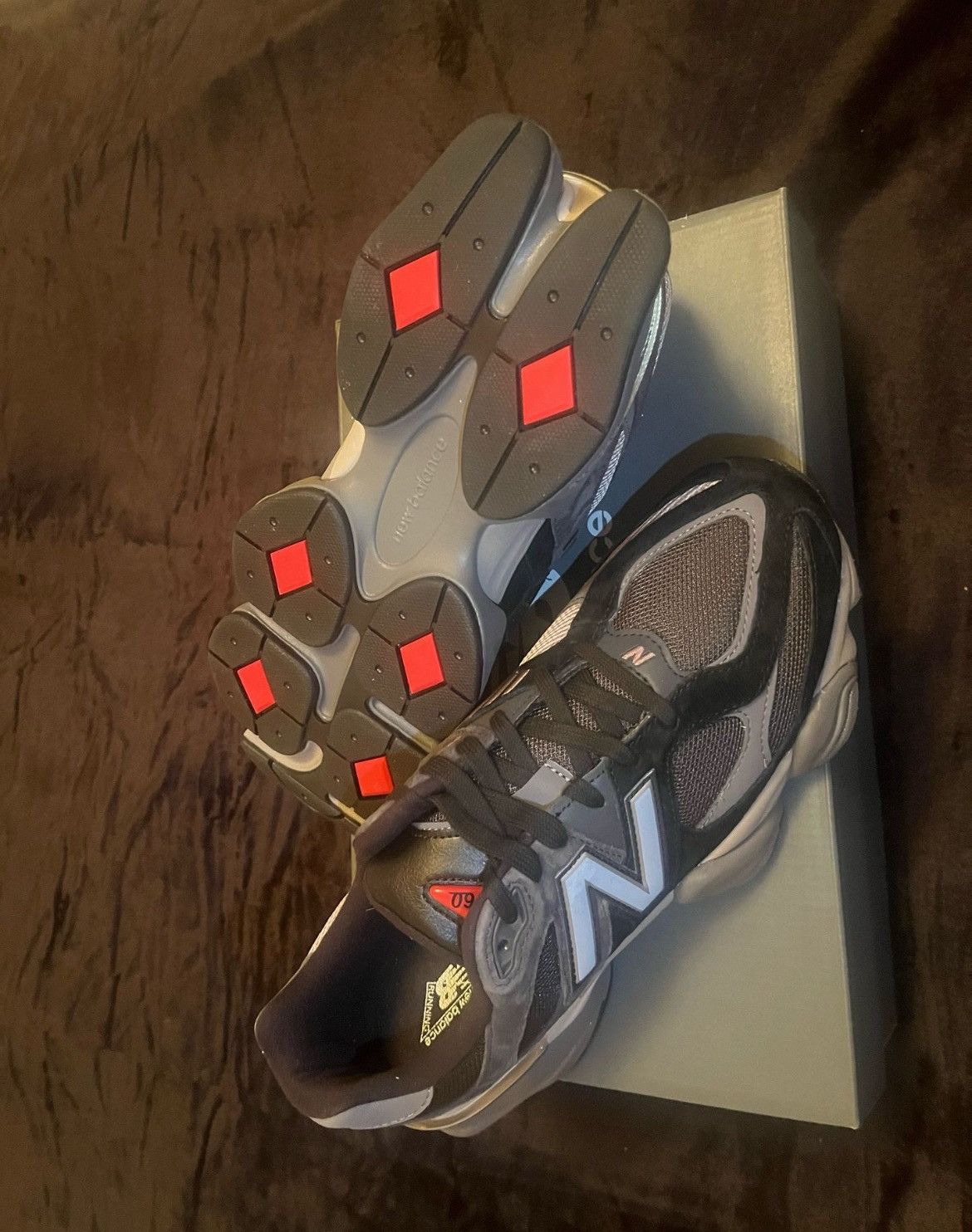 New Balance New Balance 9060 Size US 11 / EU 44 - 5 Thumbnail